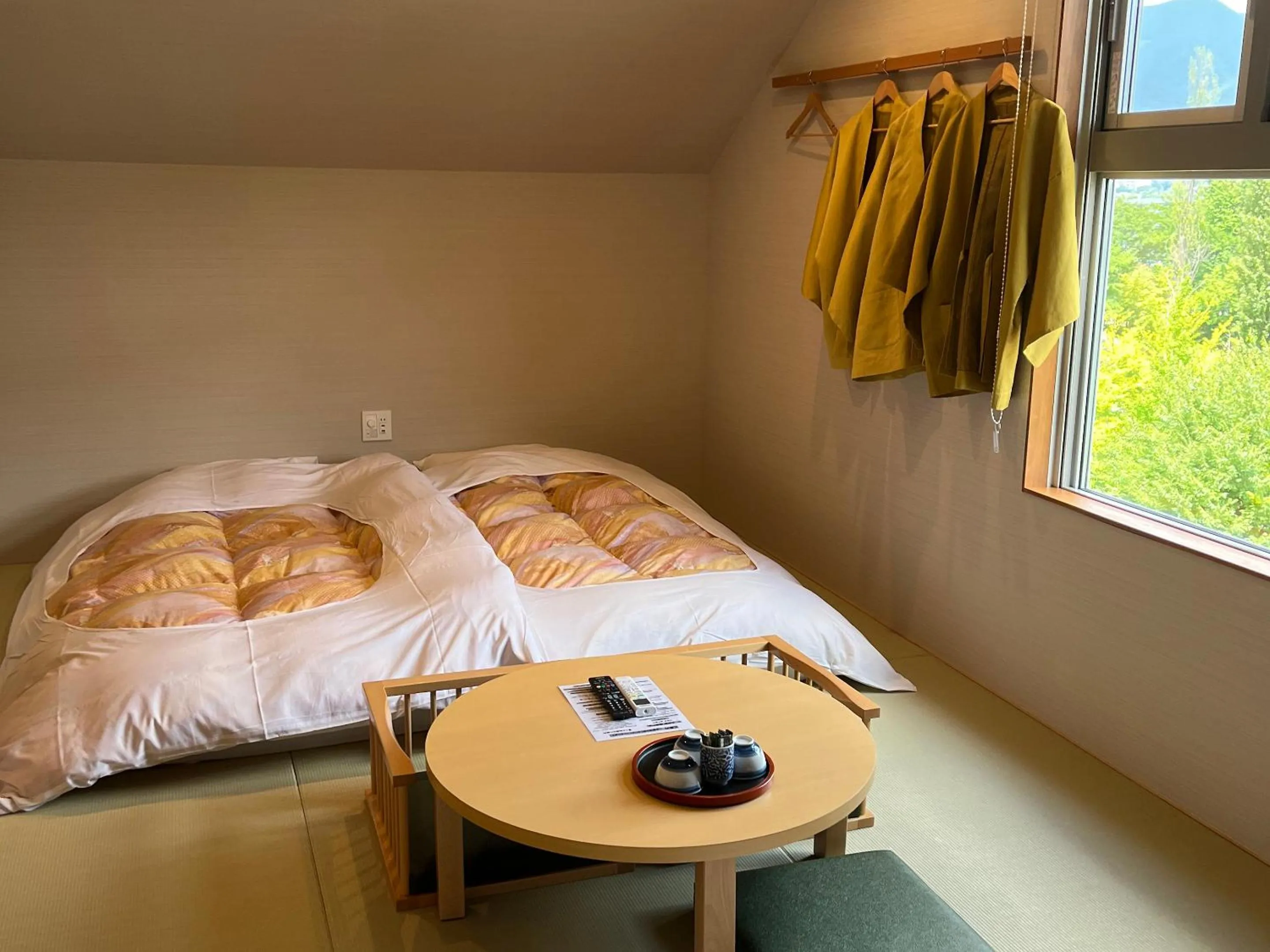 Photo of the whole room, Bed in Royal Hotel Kawaguchiko