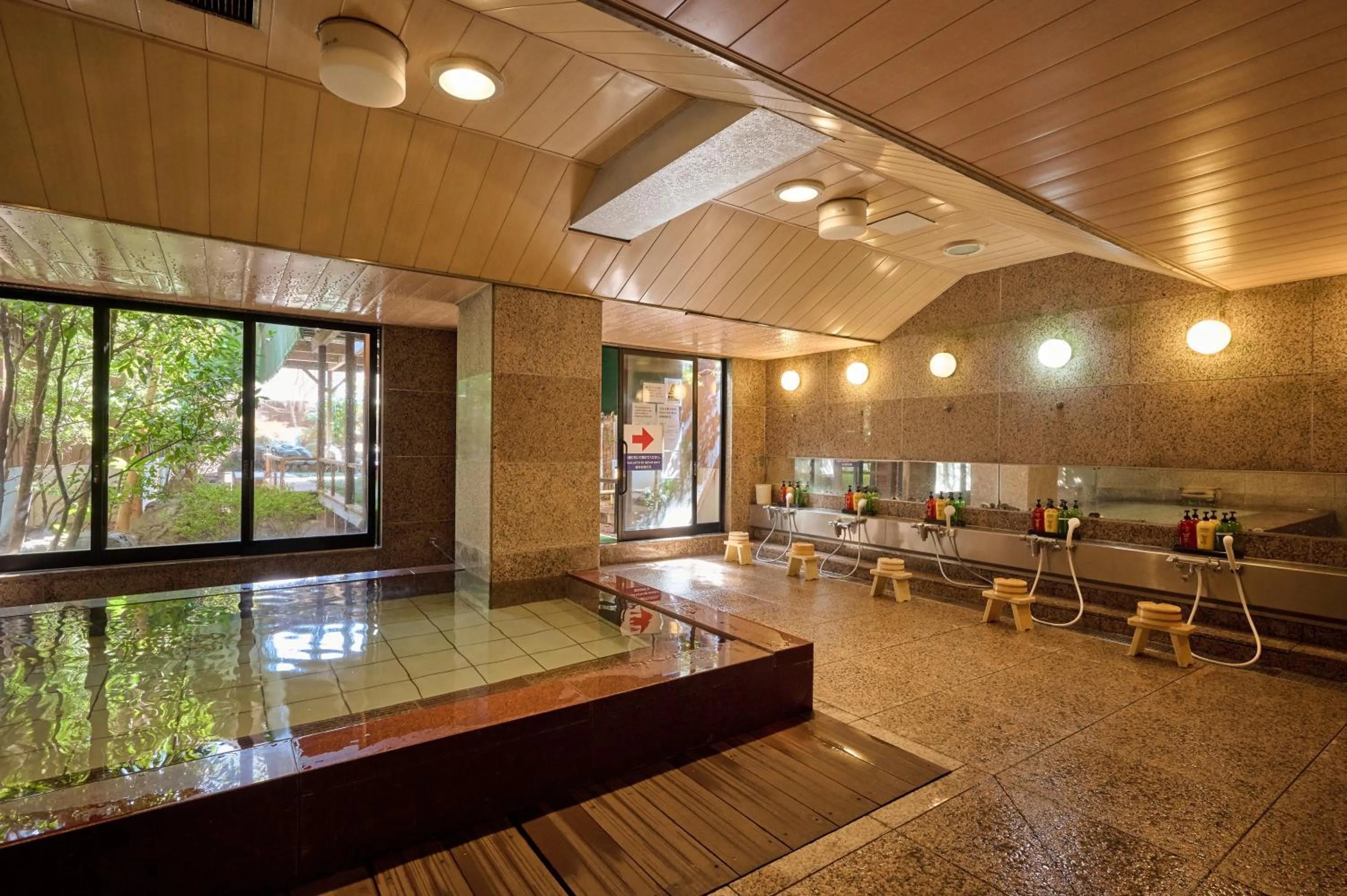 Hot Spring Bath in Royal Hotel Kawaguchiko