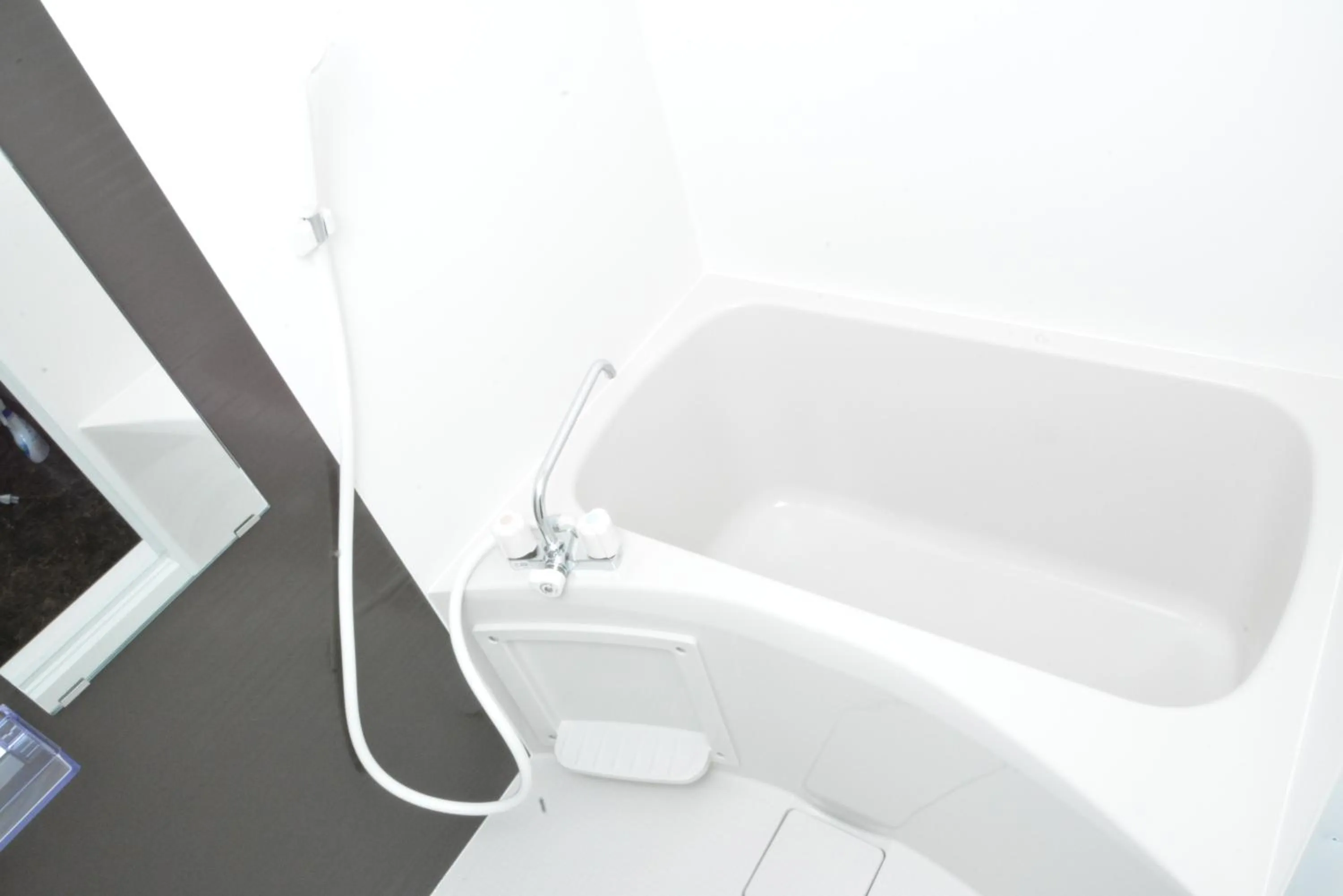 Shower in The Wonder At Stay-Tengachaya-