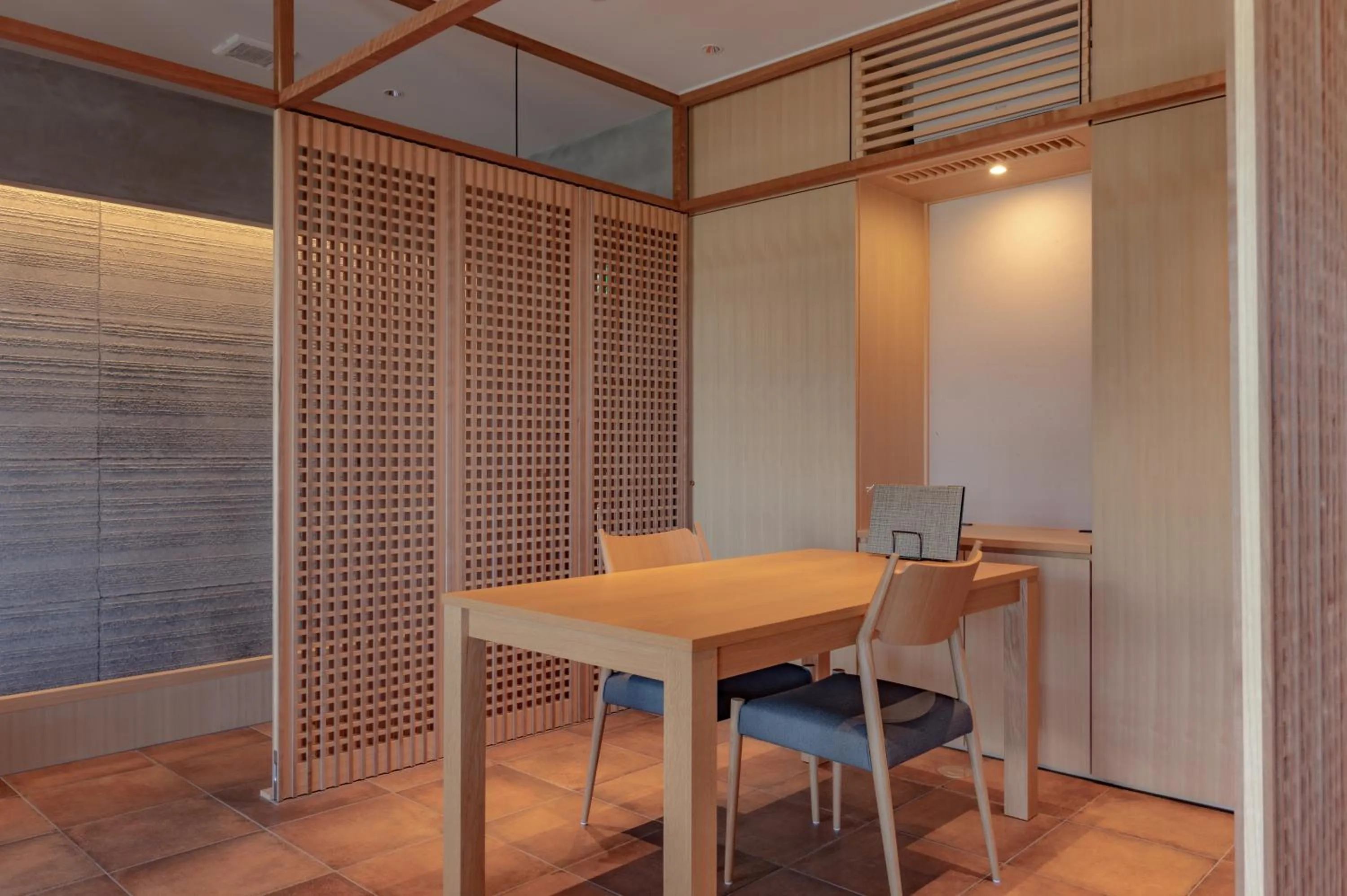 Restaurant/places to eat in Hotel Kitanoya