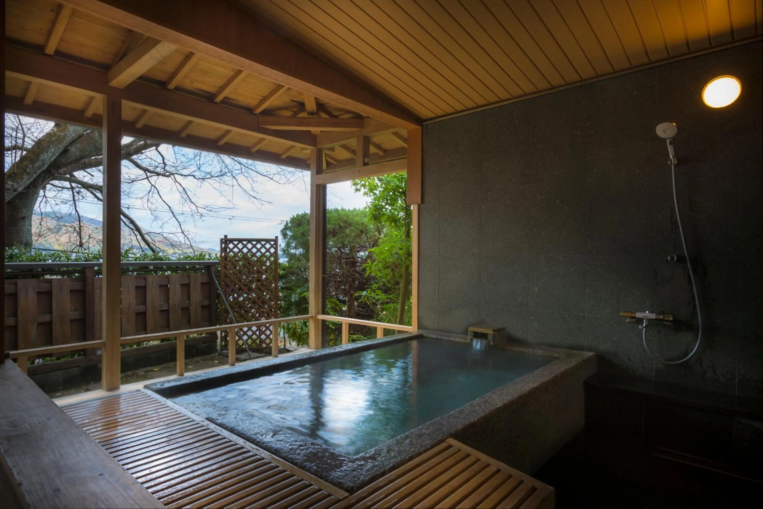 Hot Tub in Hotel Kitanoya