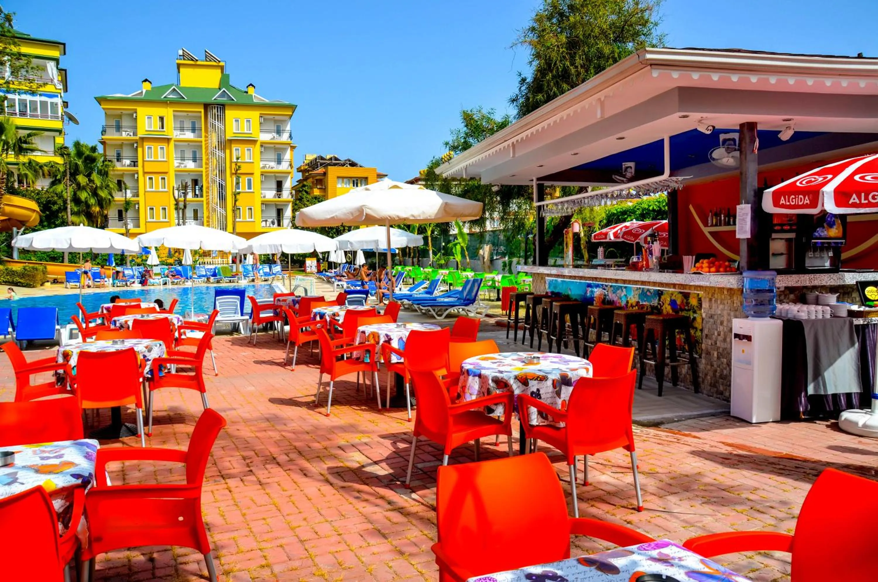 Lounge or bar in Ark Apart and Suite Hotel