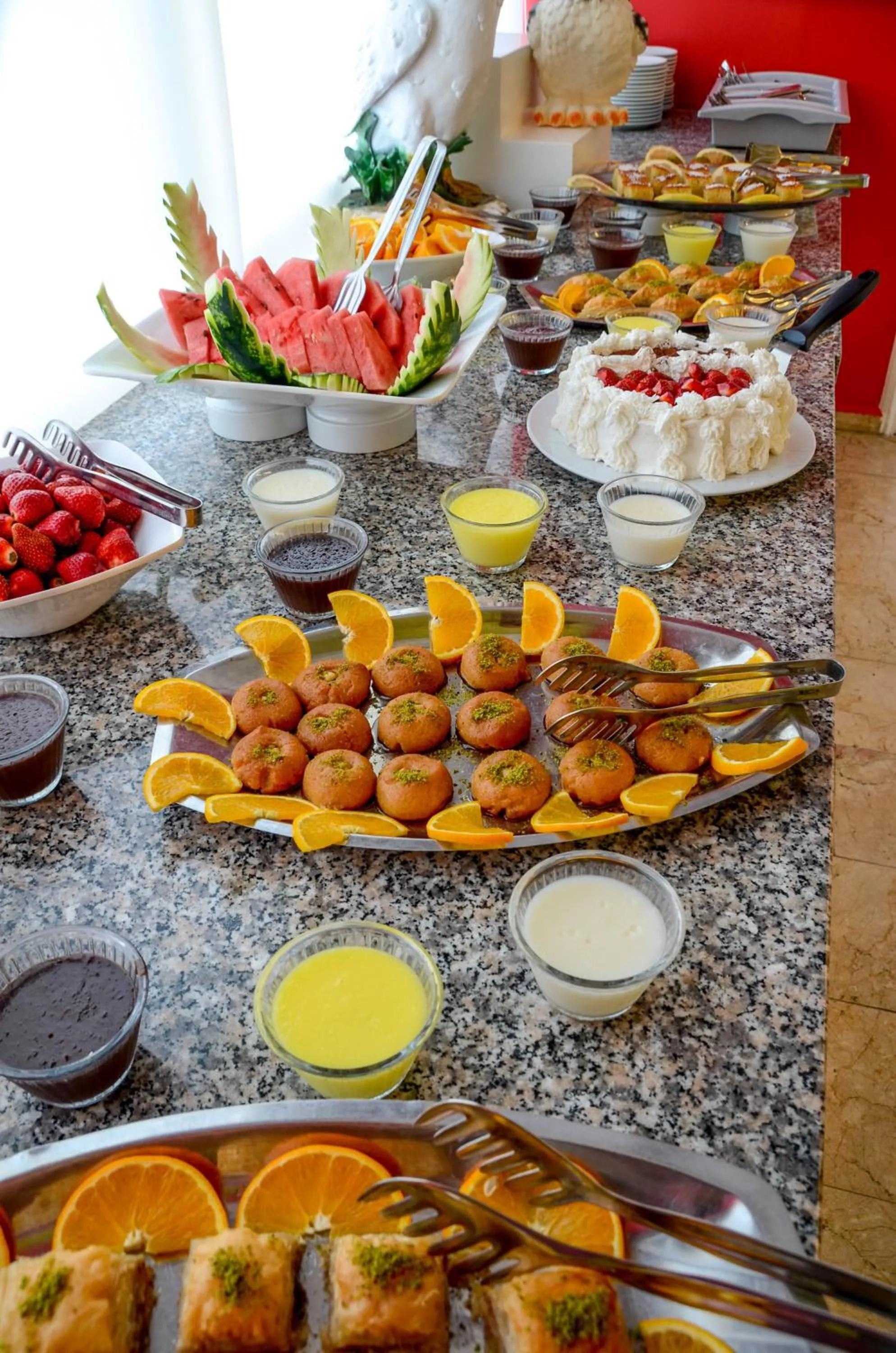 Ark Apart and Suite Hotel