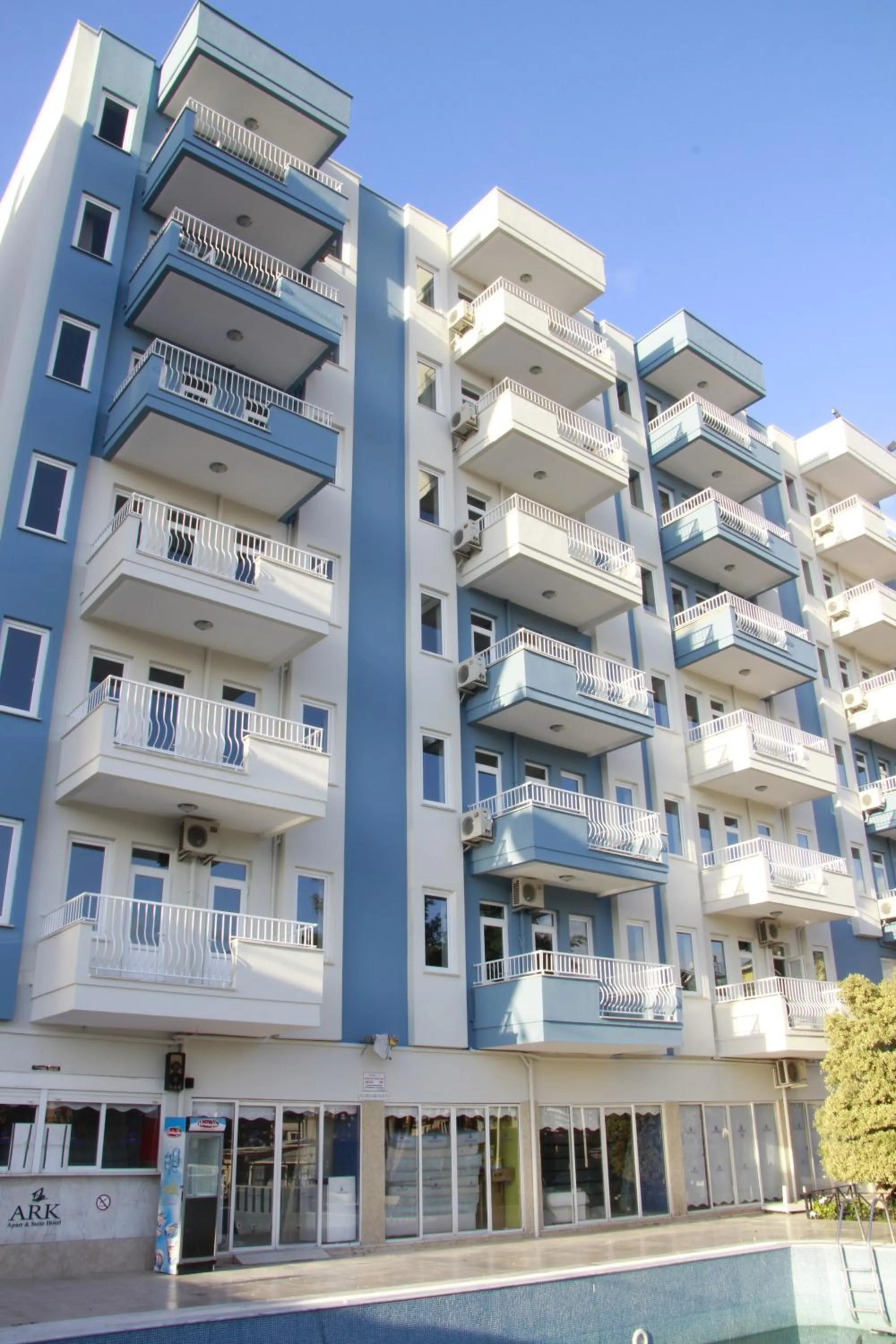 Facade/entrance in Ark Apart and Suite Hotel