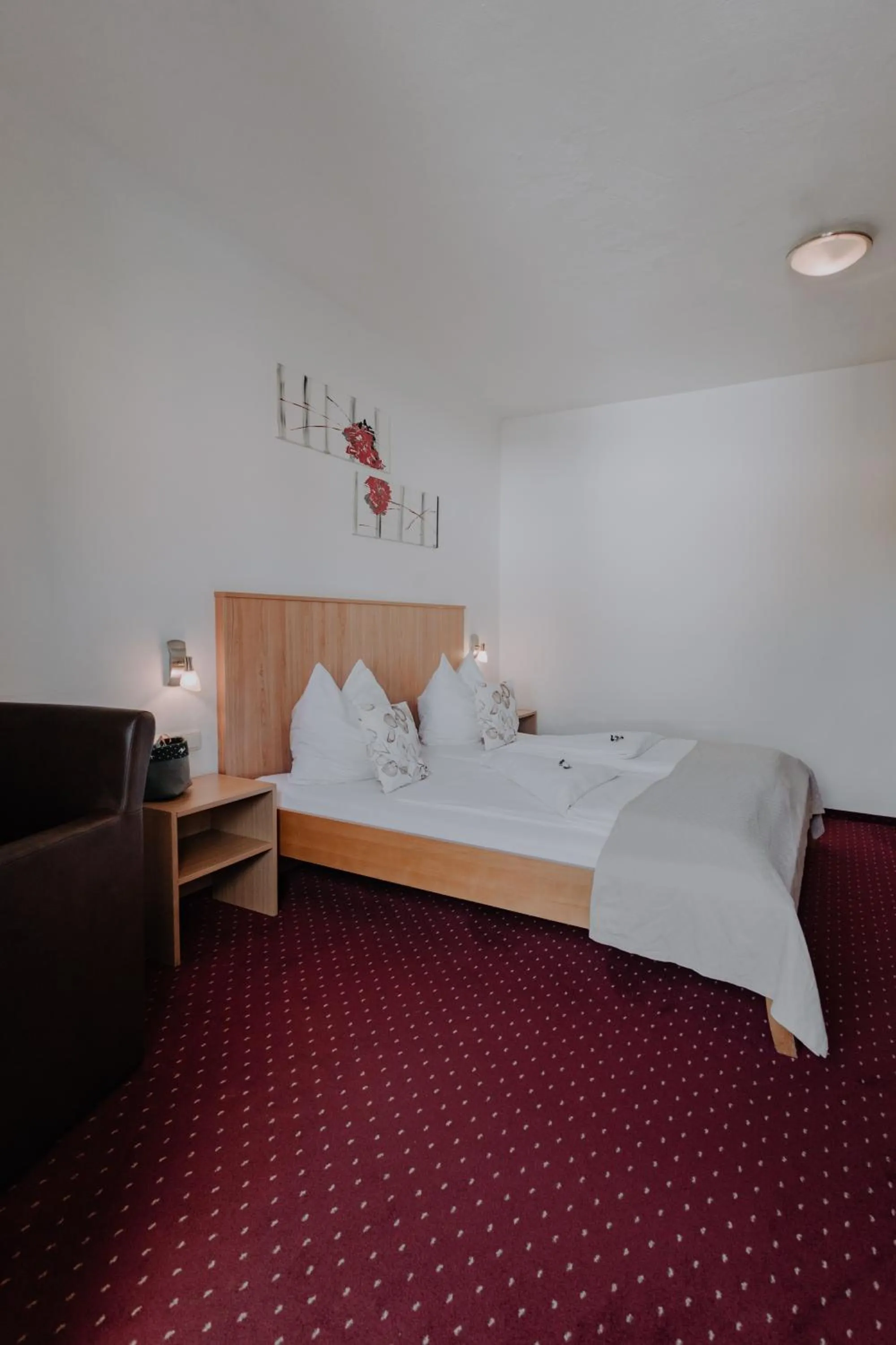 Photo of the whole room, Bed in Sporthotel Kitz