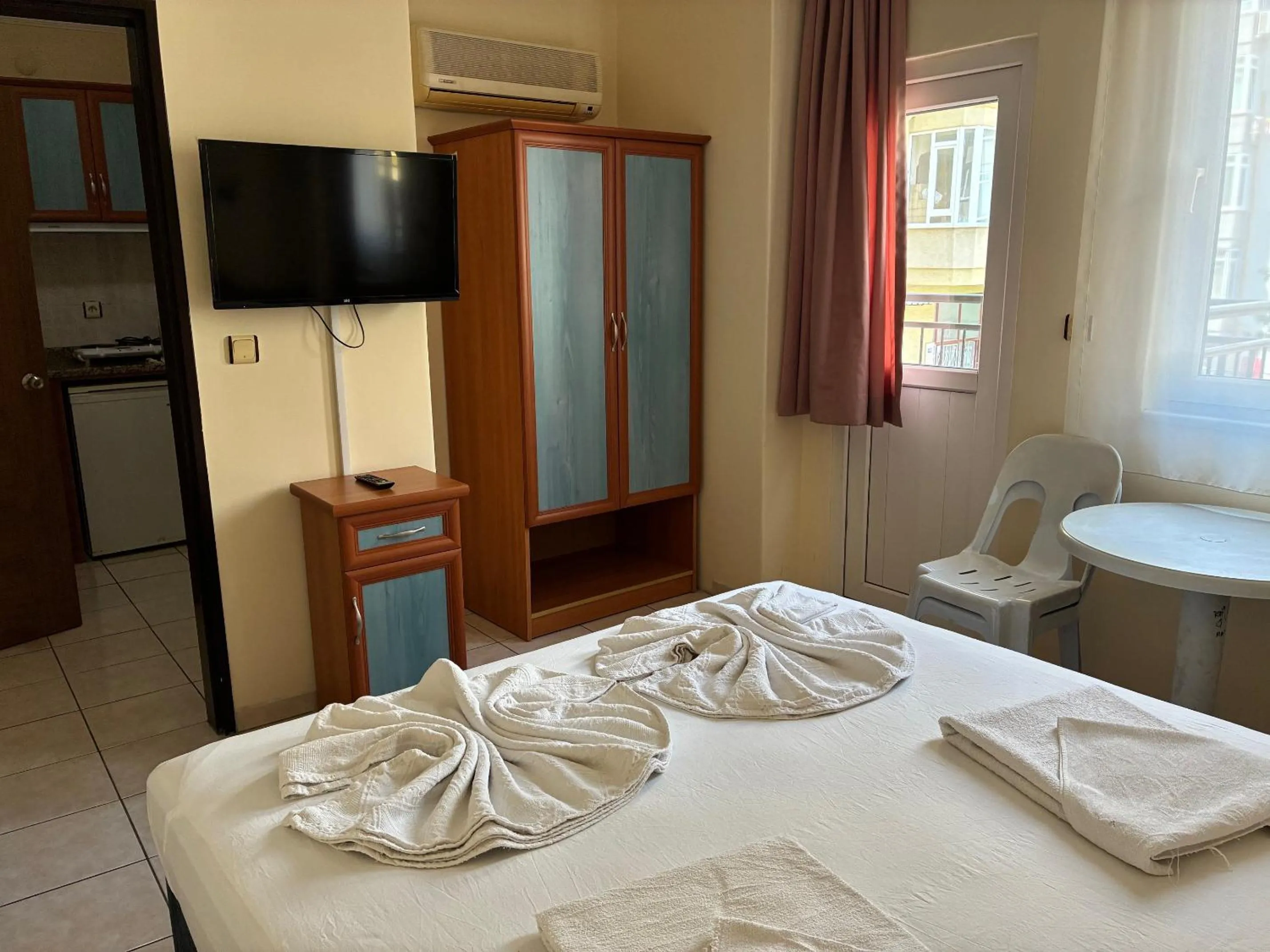 Bedroom, Bed in Sailorson Apart Hotel