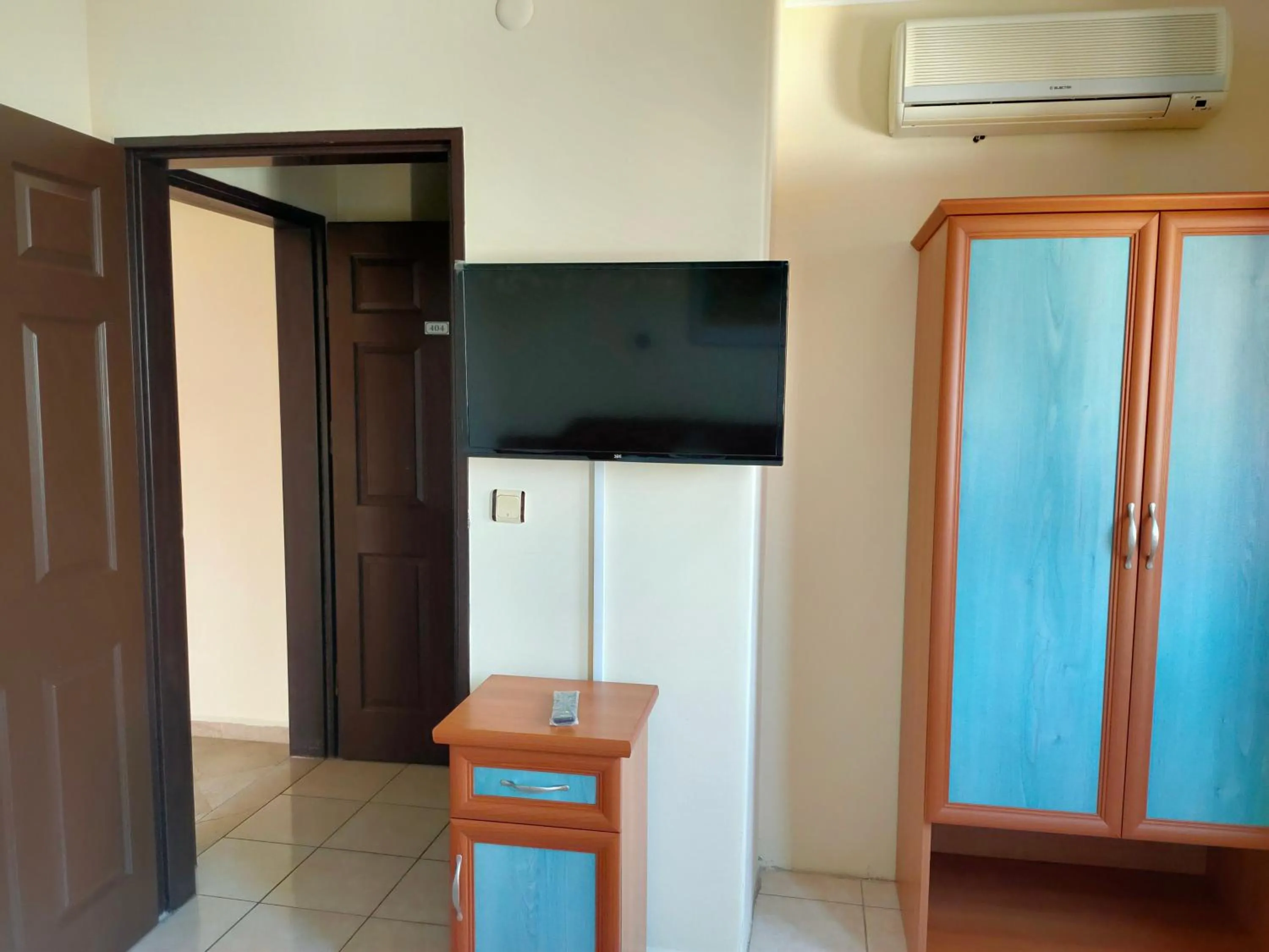 TV and multimedia in Sailorson Apart Hotel