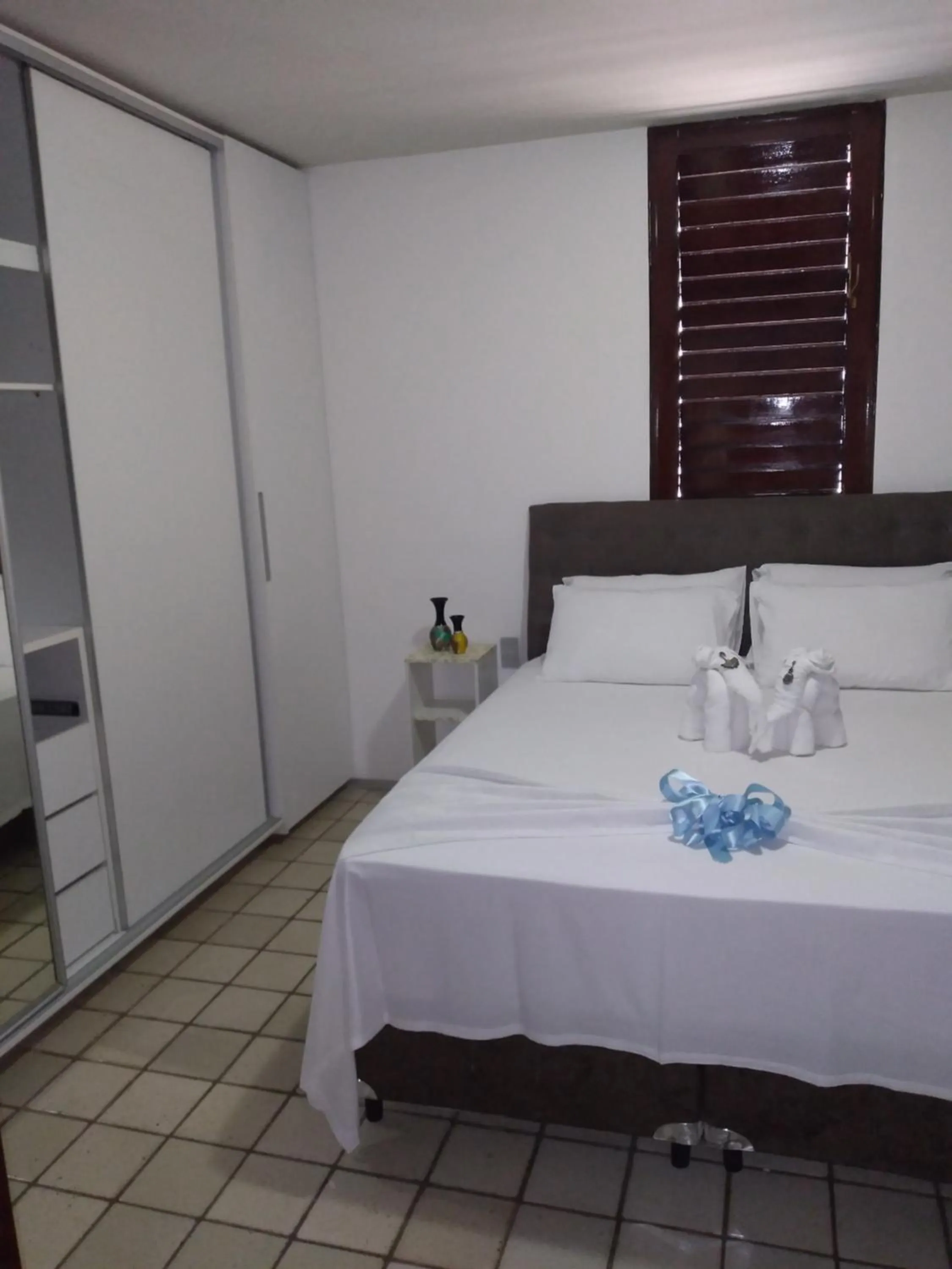 Bedroom in O Portuga Pousada