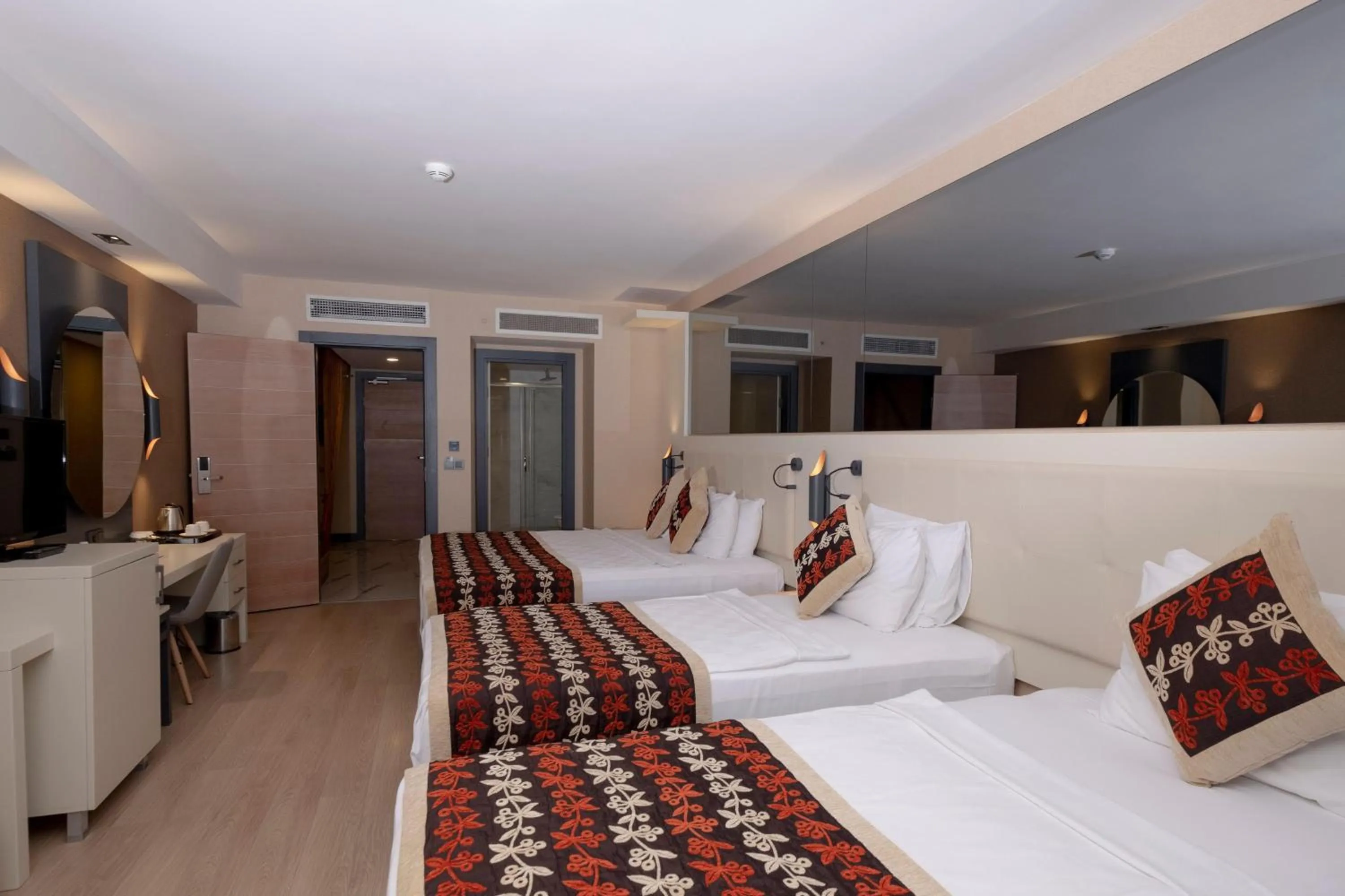 Bed in Long Beach Alanya - Ultra All Inclusive