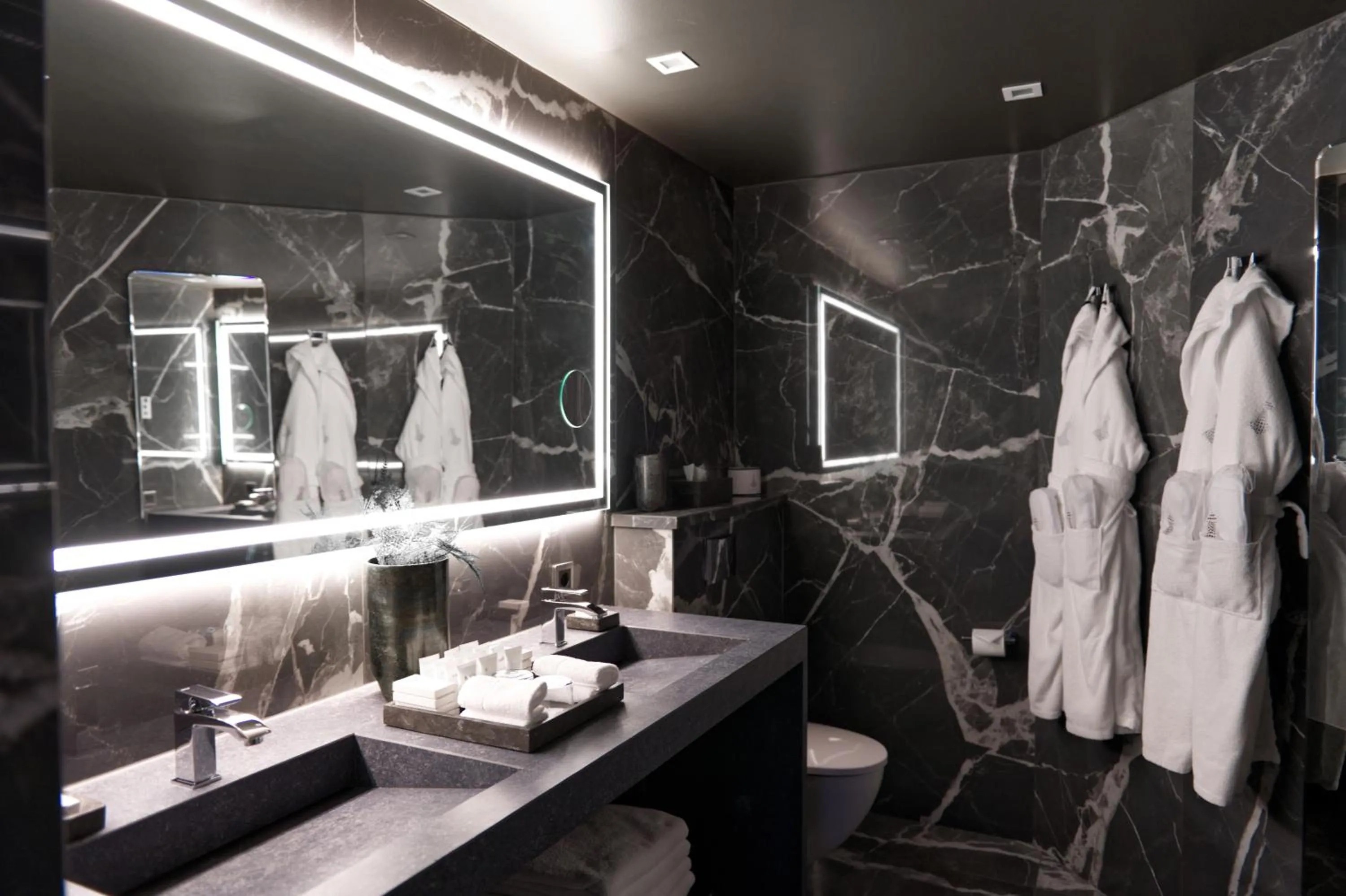 Bathroom in The Lamp Hotel & Spa