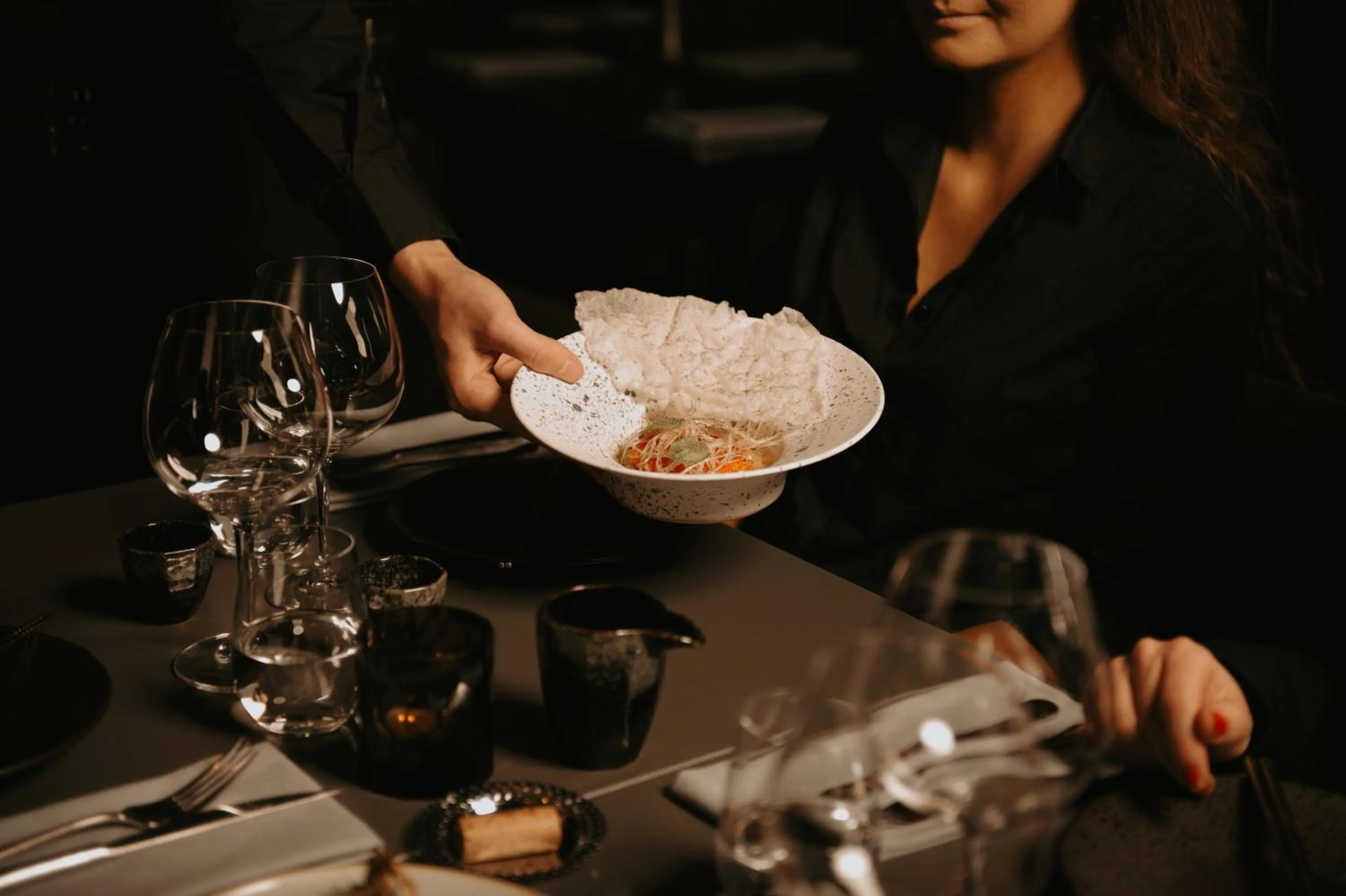 Restaurant/places to eat in The Lamp Hotel & Spa