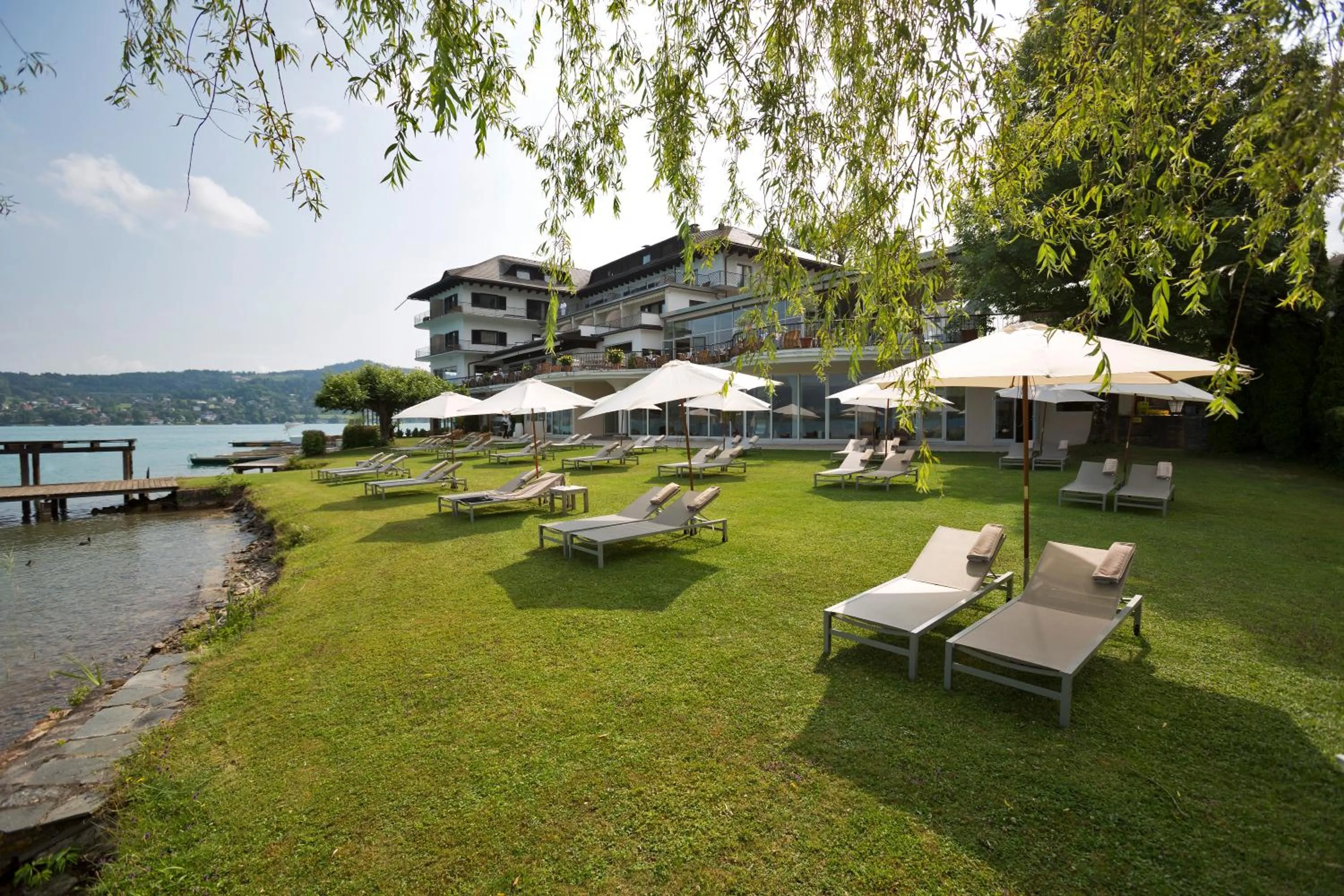 Facade/entrance in Hotel Linde