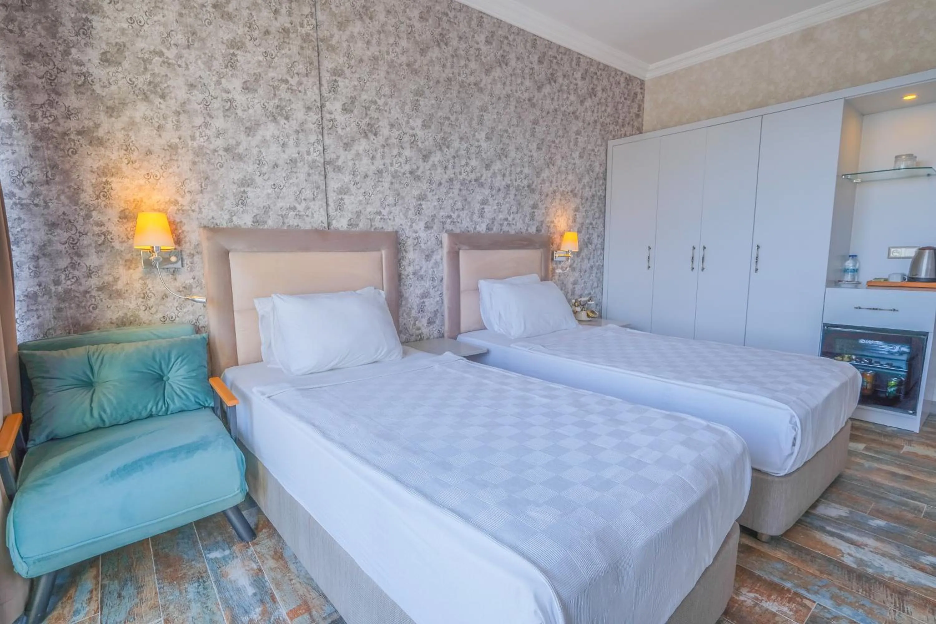 Bed in Wien Star Hotel, Adults Only