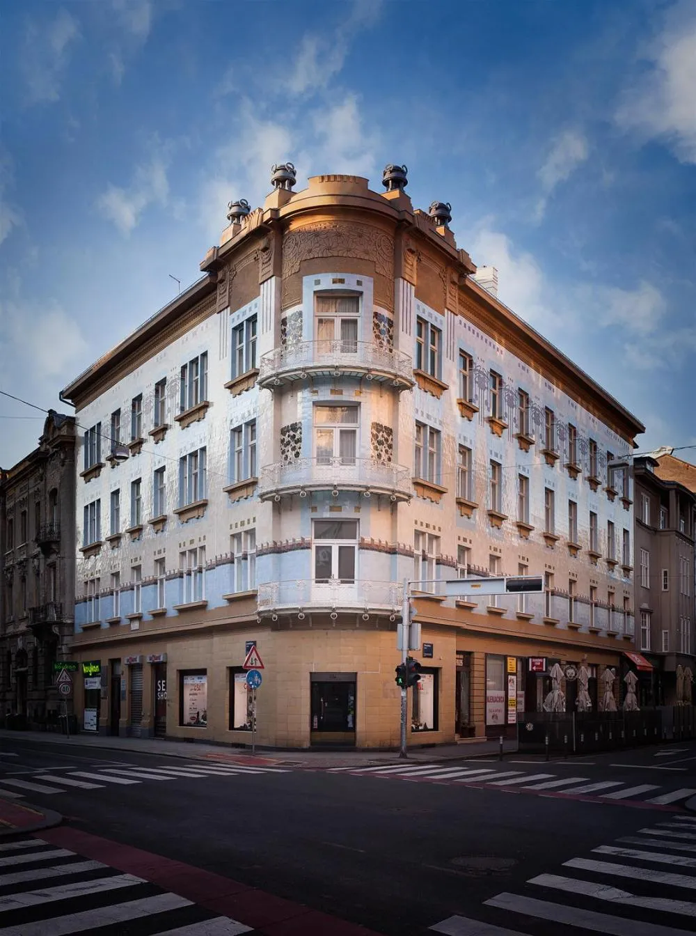 Property building in Rose & Margaret Kallina