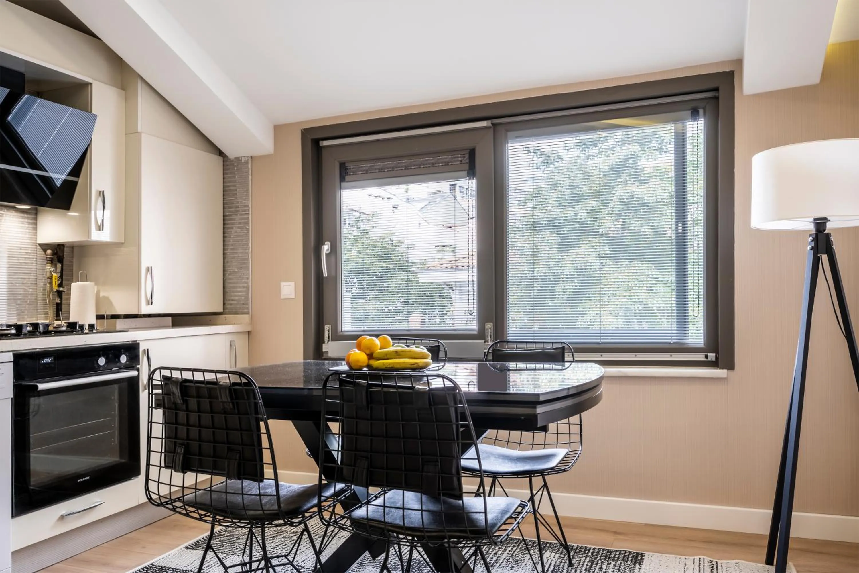 Dining area in Çırağan Apart Bosphorus