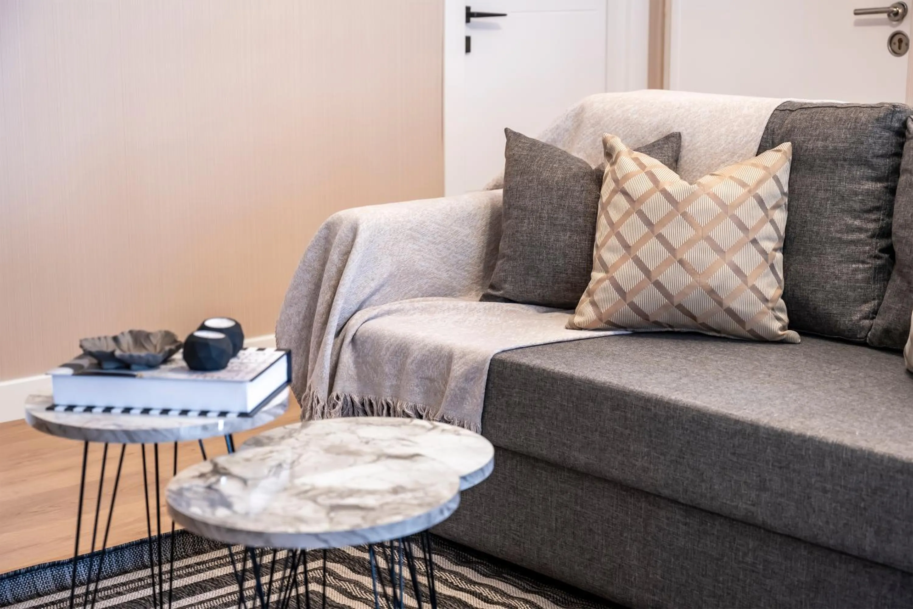 Living room in Çırağan Apart Bosphorus