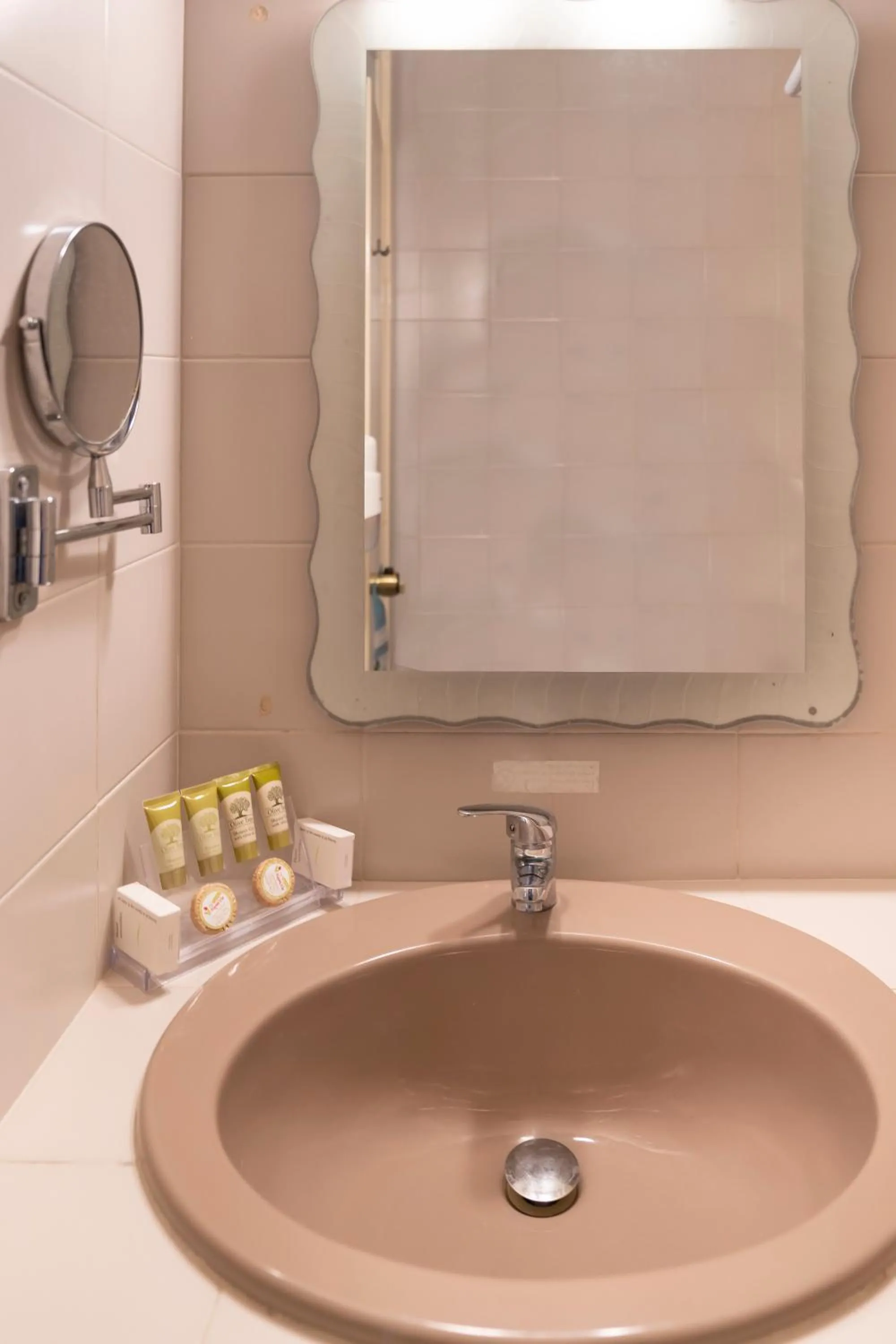 Bathroom in Agia Markella