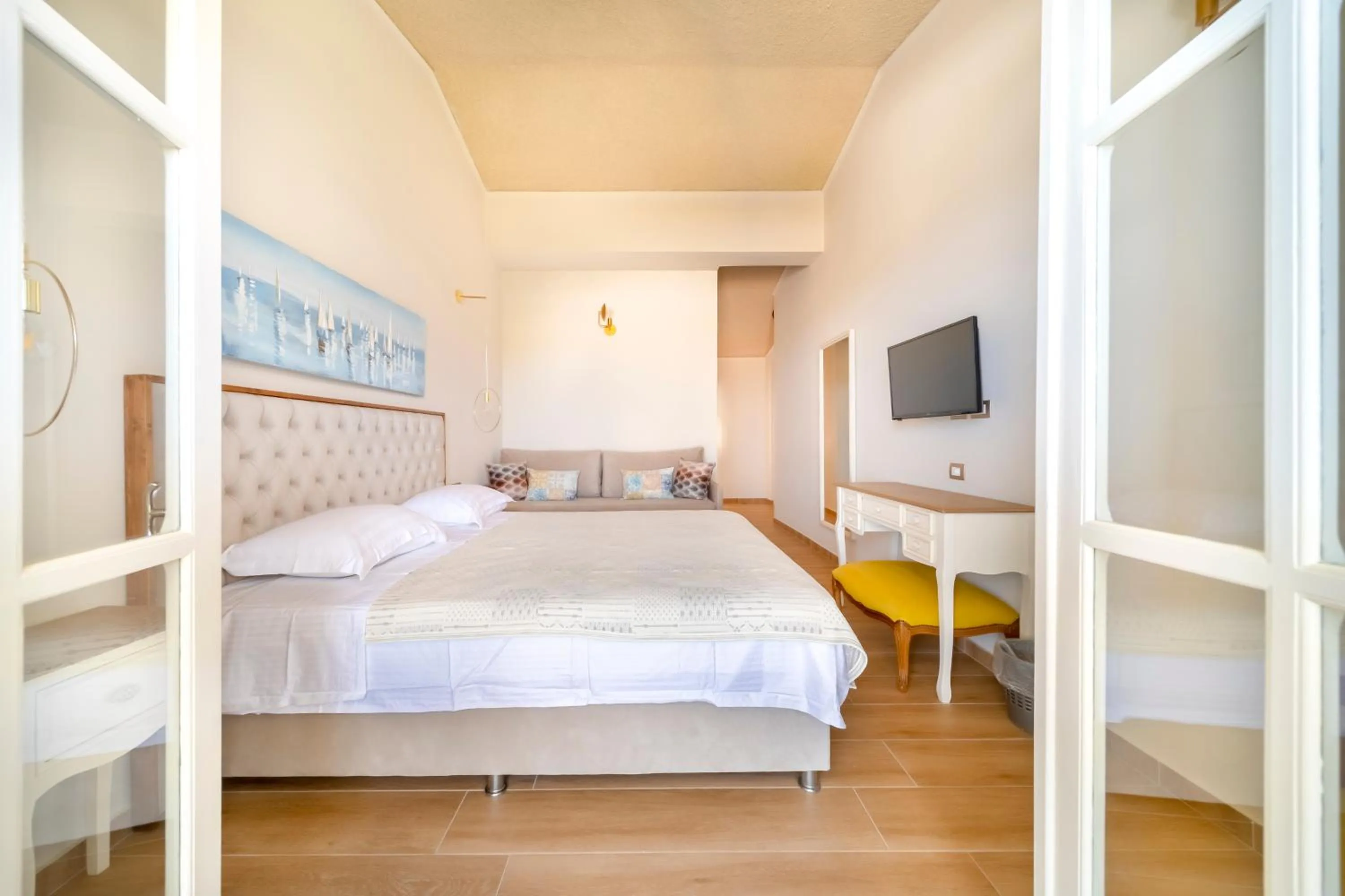 Bed in Agia Markella