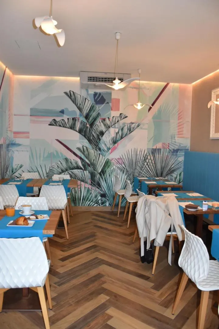 Restaurant/places to eat in Olimpia Hotel & Aparthotel