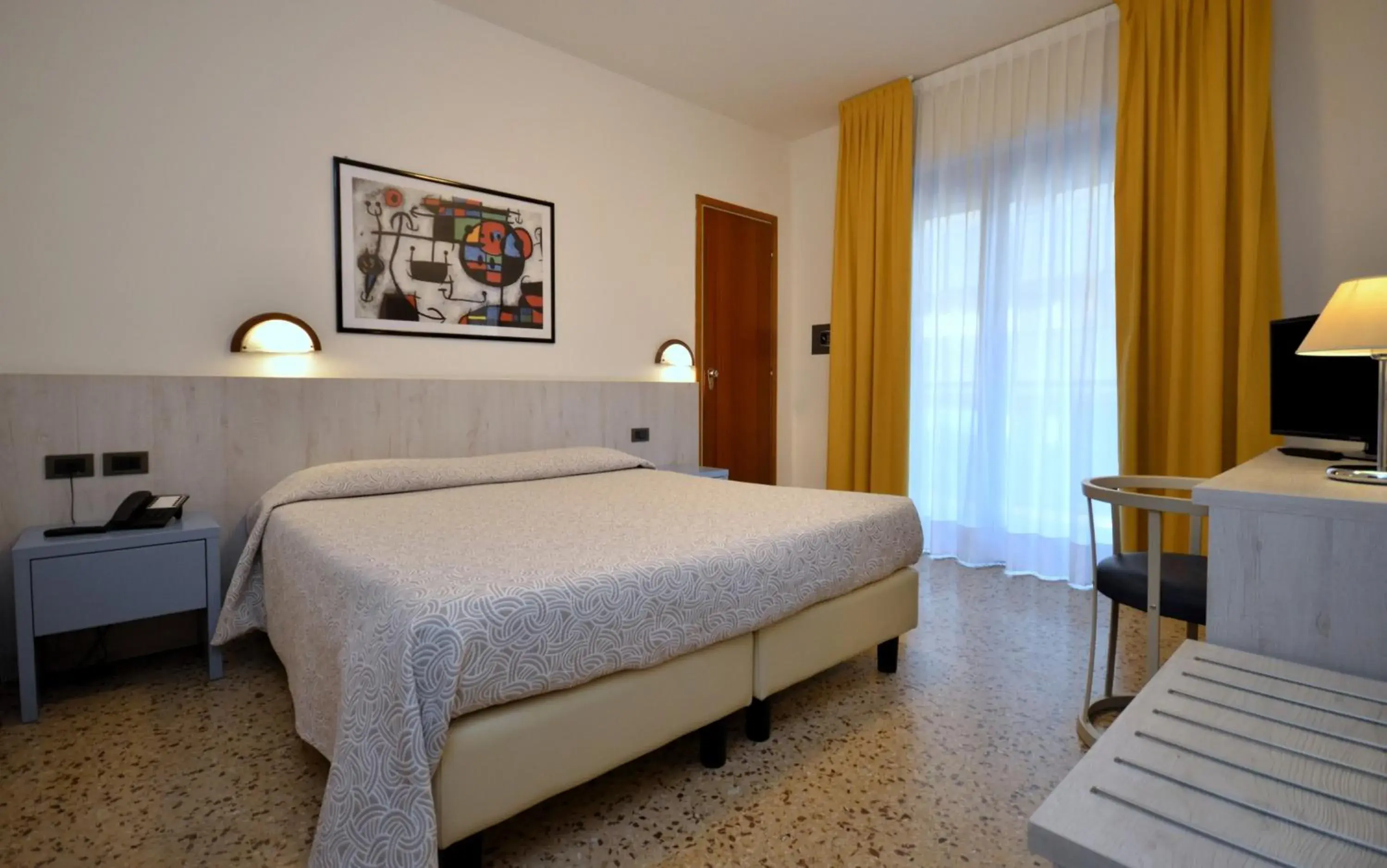 Double or Twin Room with Balcony in Olimpia Hotel & Aparthotel Double or Twin Room with Balcony in Olimpia Hotel & Aparthotel