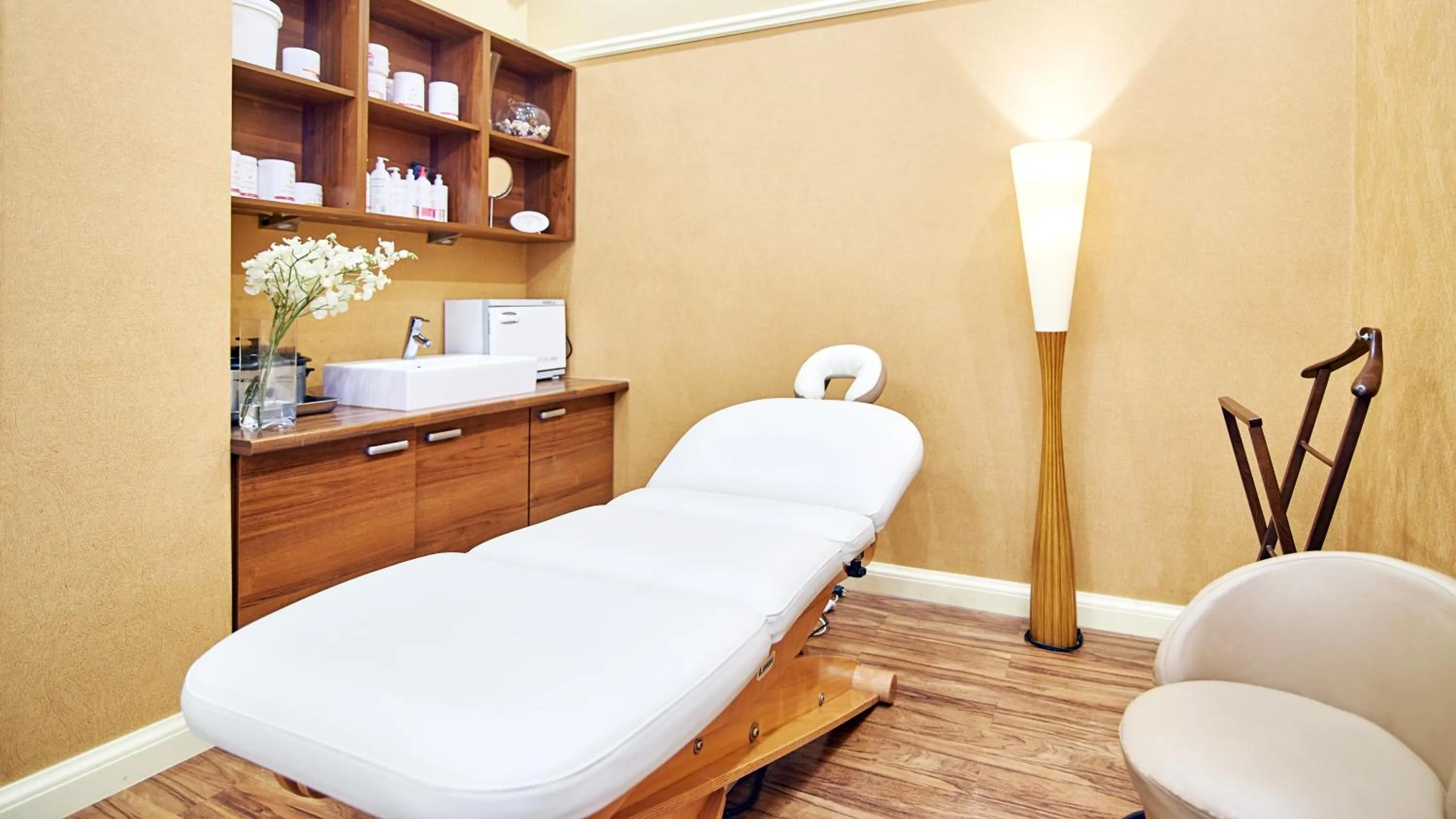 Spa and wellness centre/facilities in Jantar Hotel & SPA by Zdrojowa