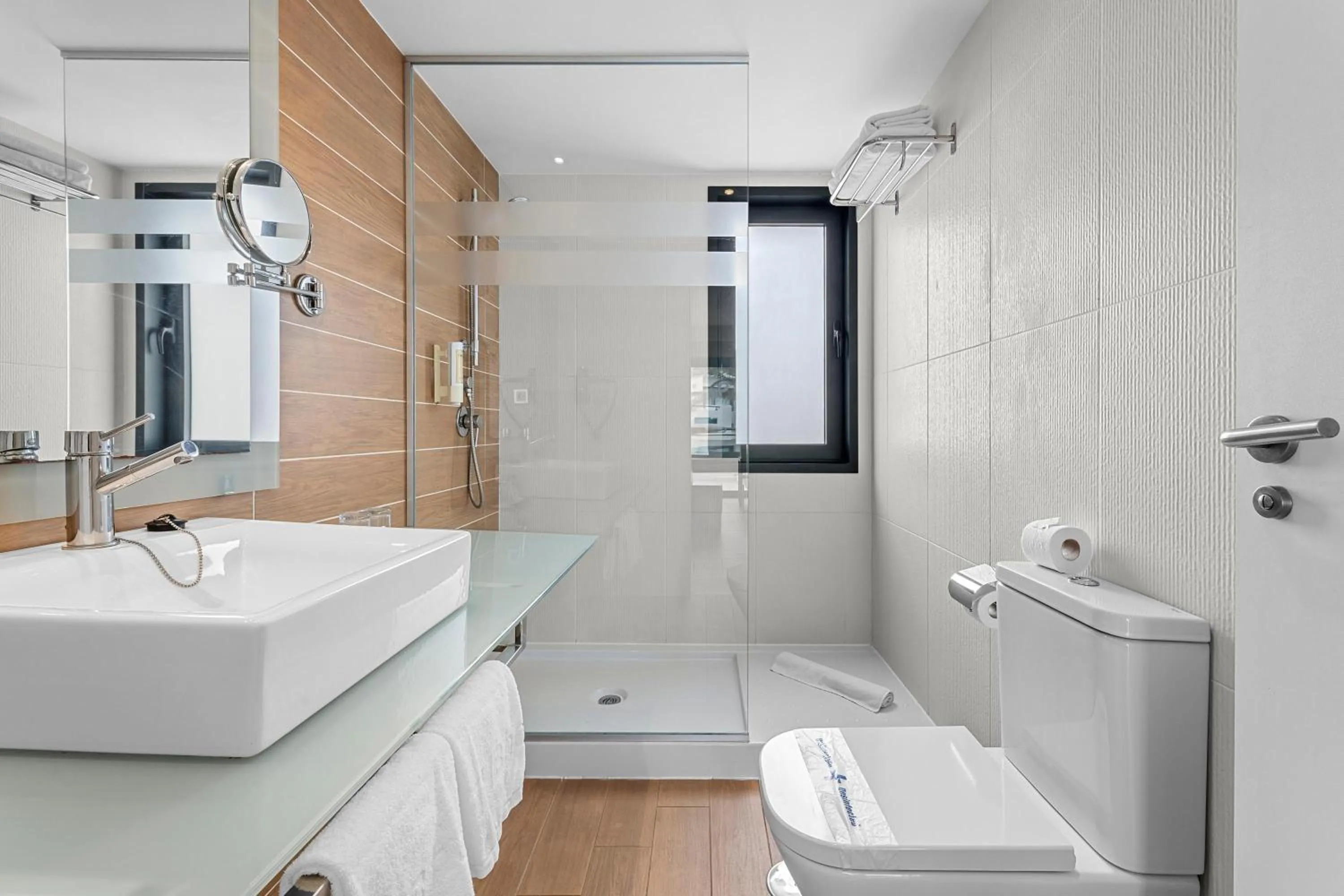 Bathroom in THB Lanzarote Beach