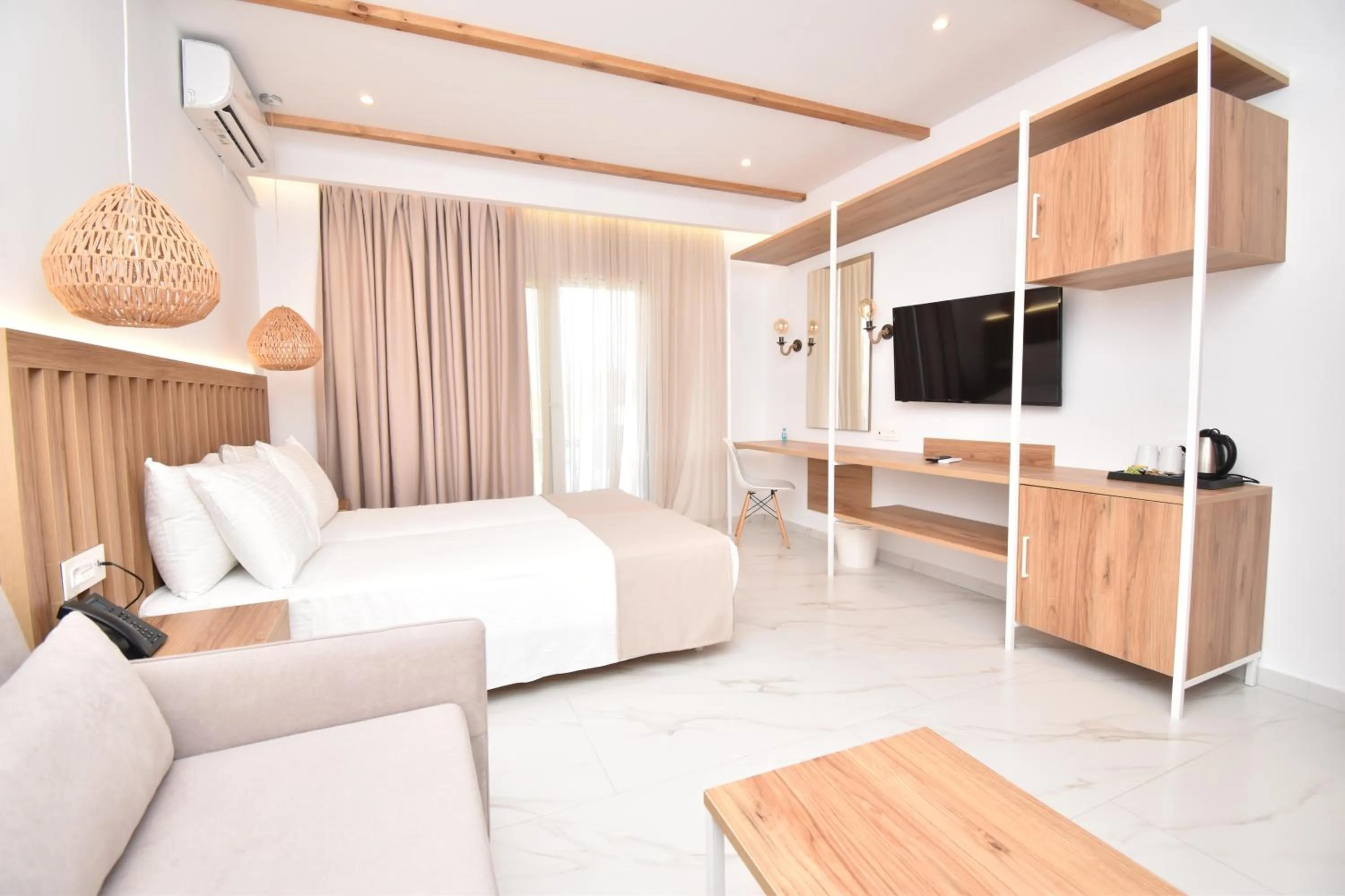 Bed in Olympion Melathron