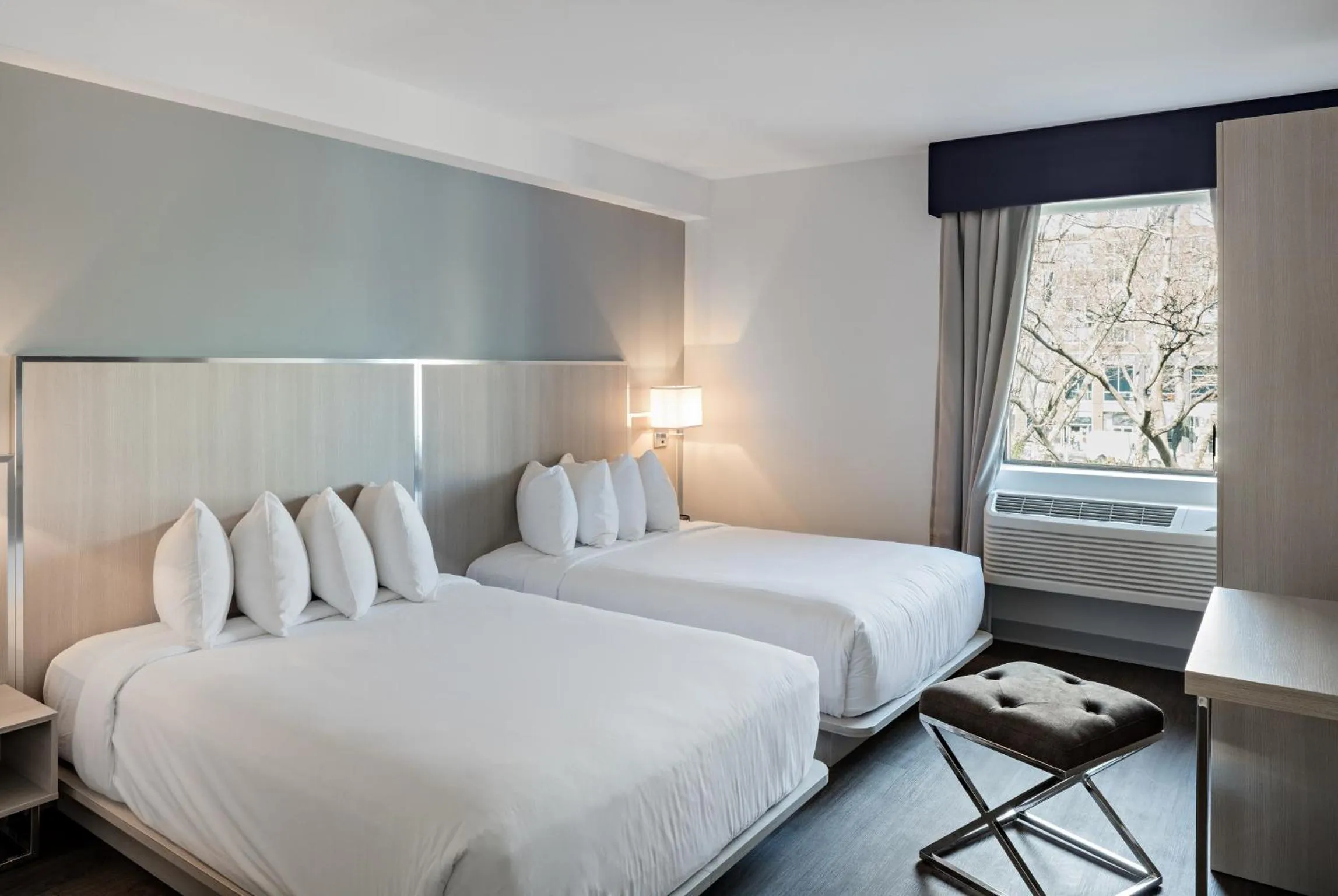 Bedroom, Bed in The Gatsby Hotel