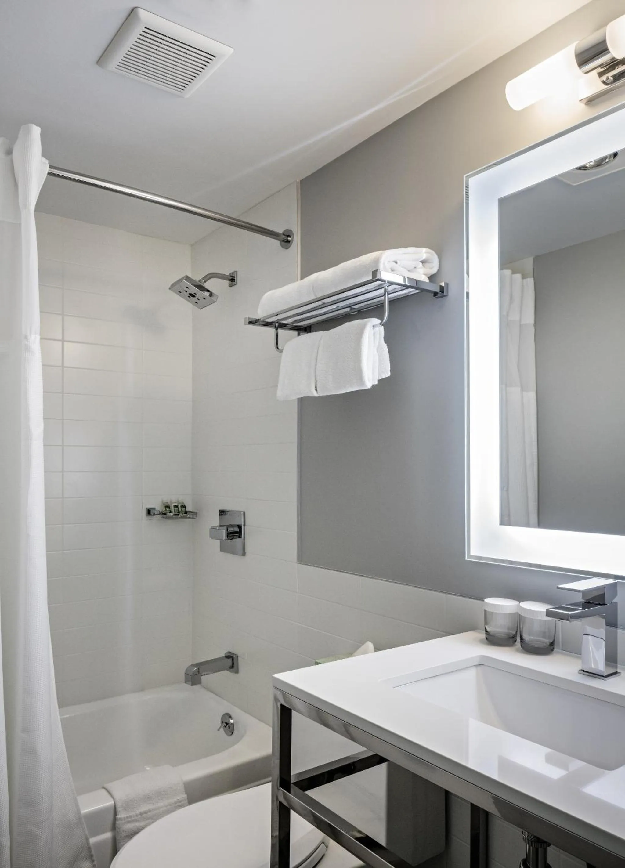 Bathroom in The Gatsby Hotel