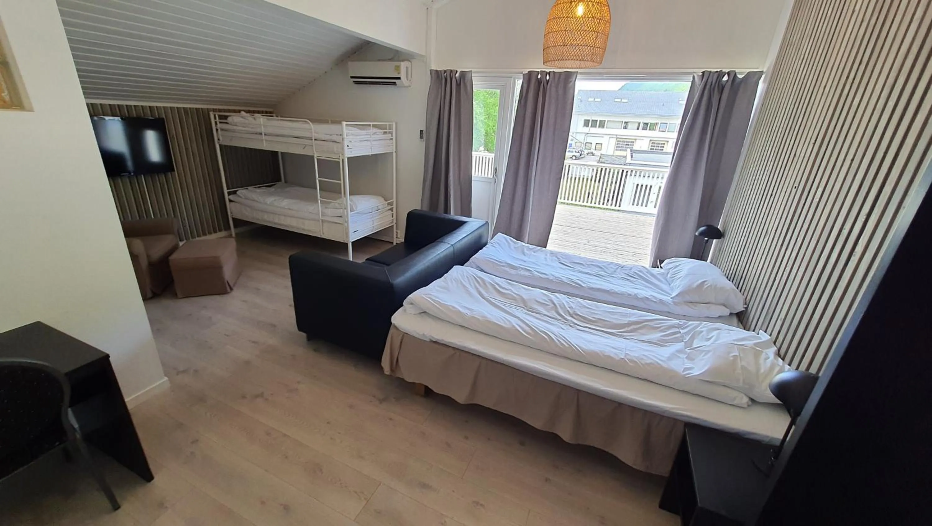 Photo of the whole room, Bed in Systra Hotel Apartments Sjøholt