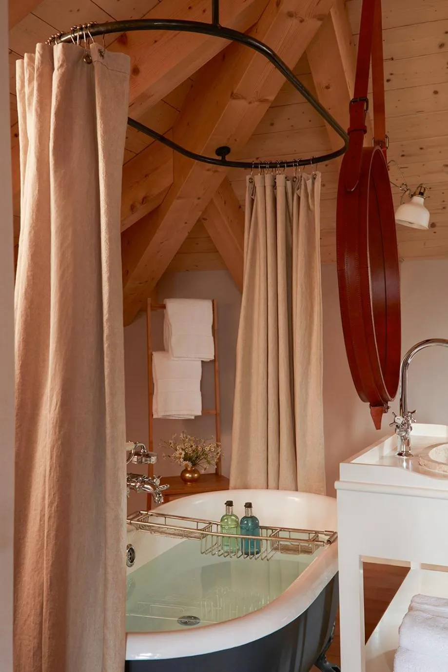 Bath in Hotel De Londres