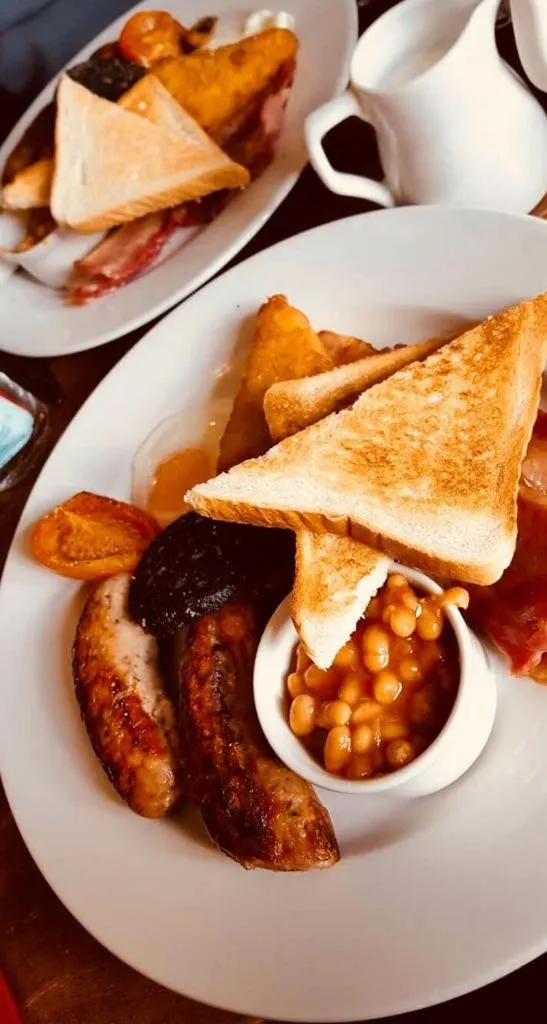 Breakfast in The Star