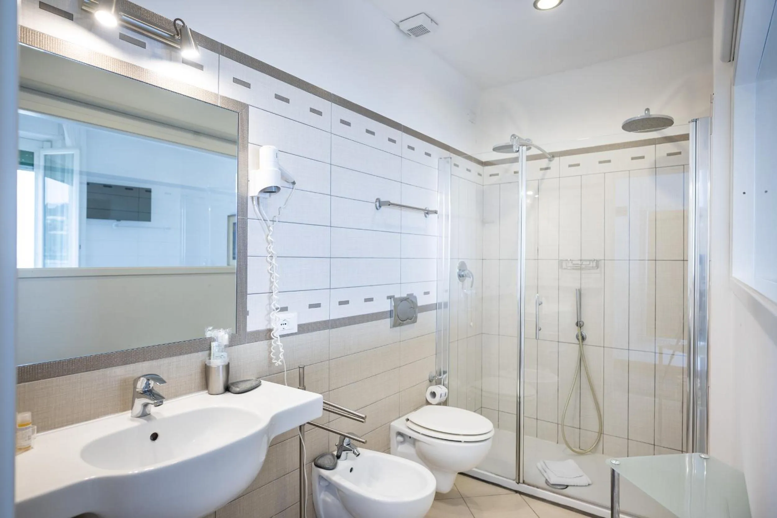 Shower in Hotel Ligure