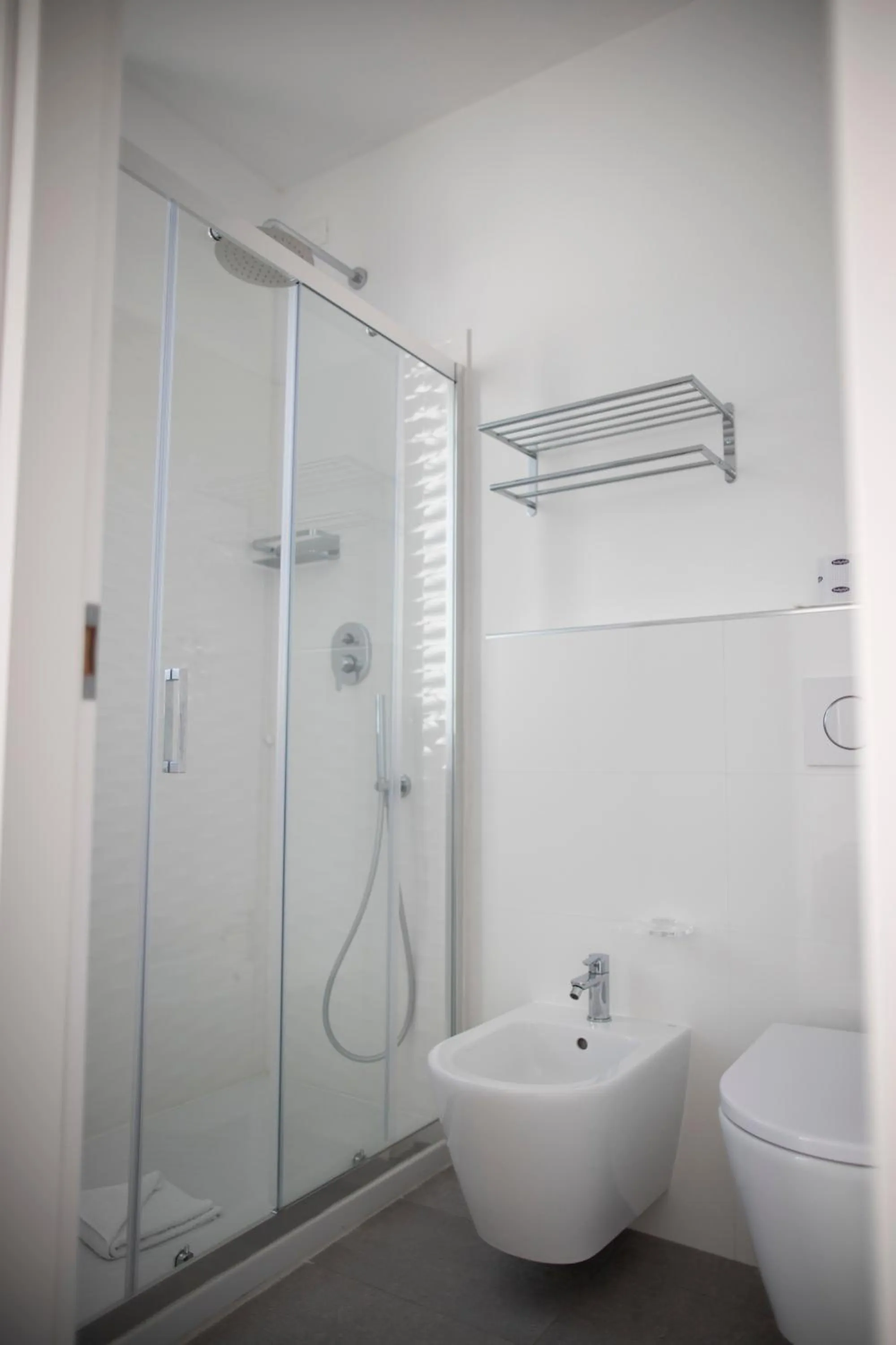 Bathroom in Hotel Ligure