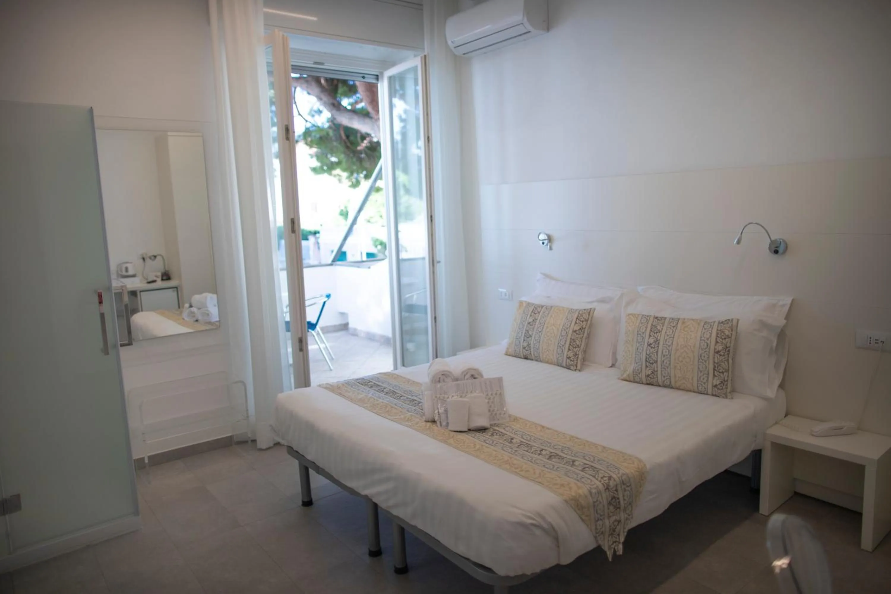 Shower in Hotel Ligure