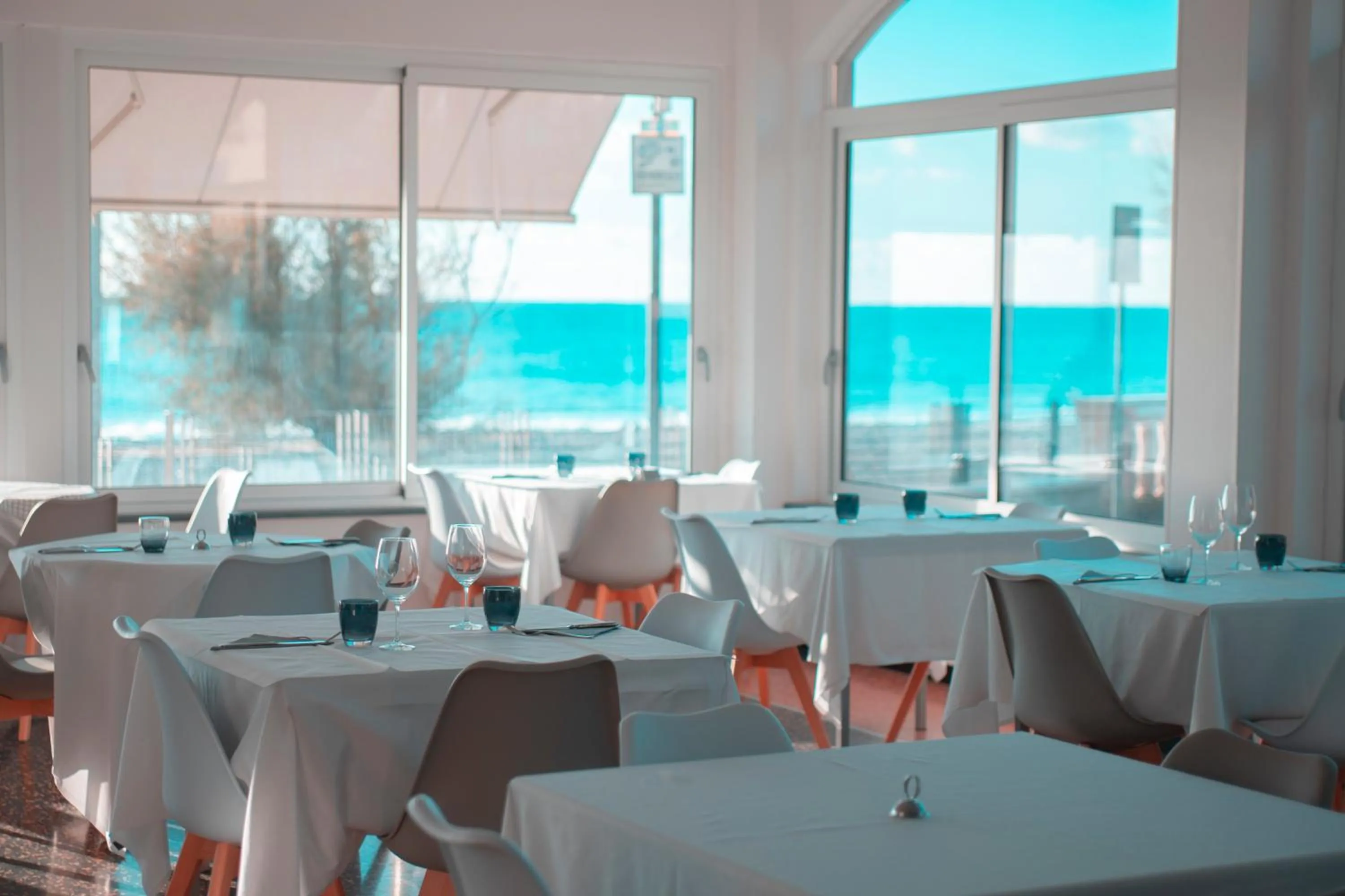 Restaurant/places to eat in Hotel Ligure