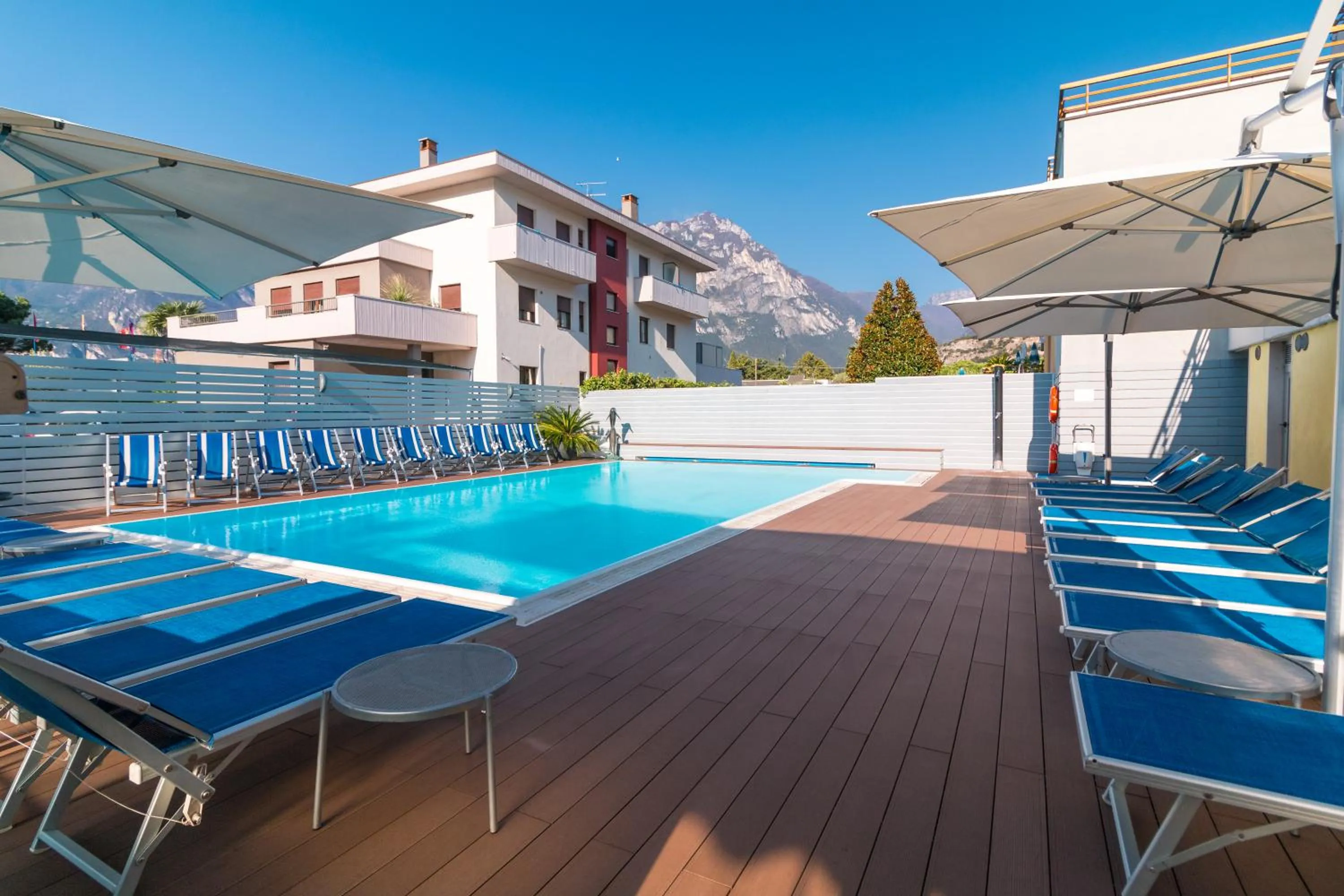 Swimming pool in Hotel Miorelli