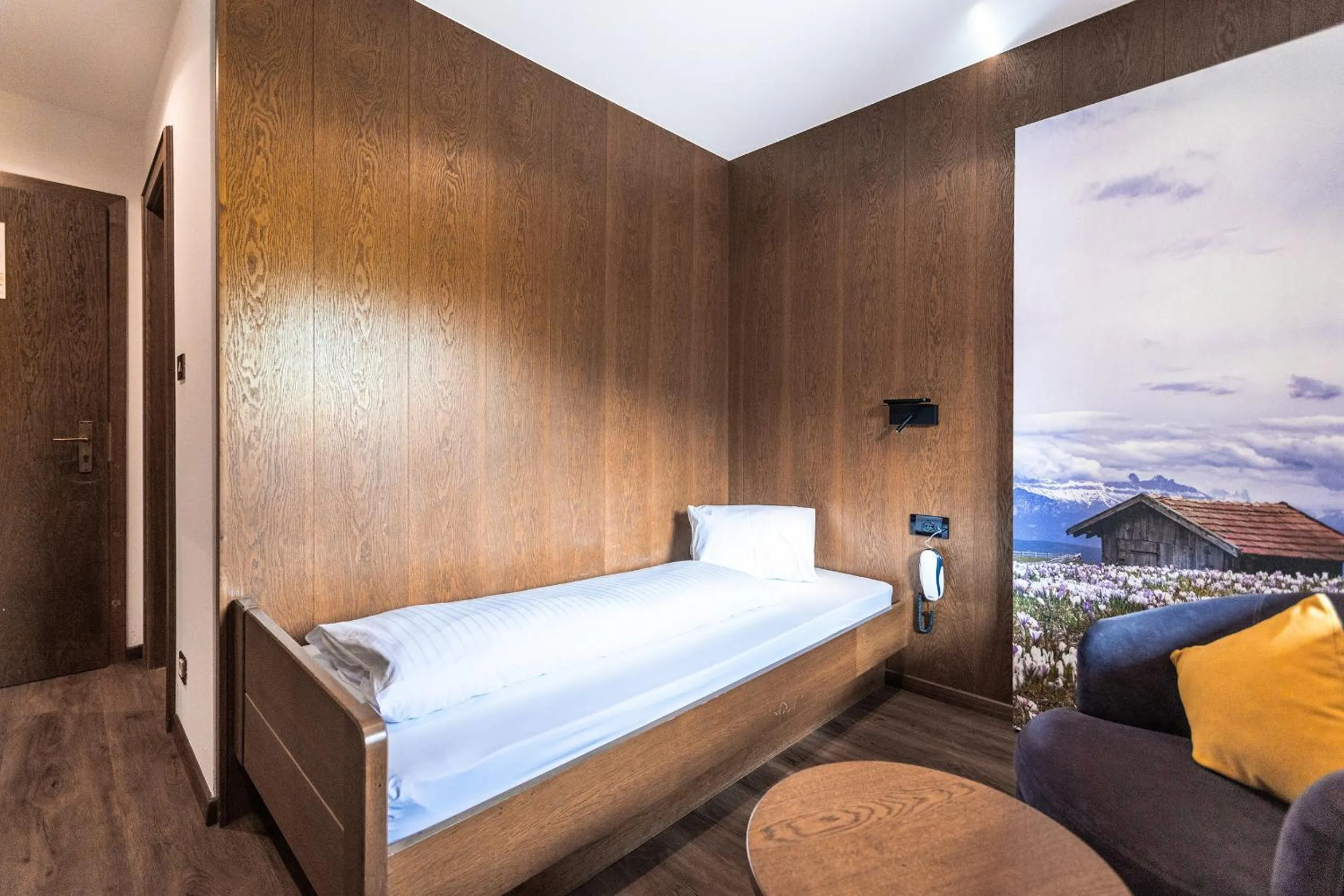 Photo of the whole room, Bed in Hotel Zum Löwen - Al Leone