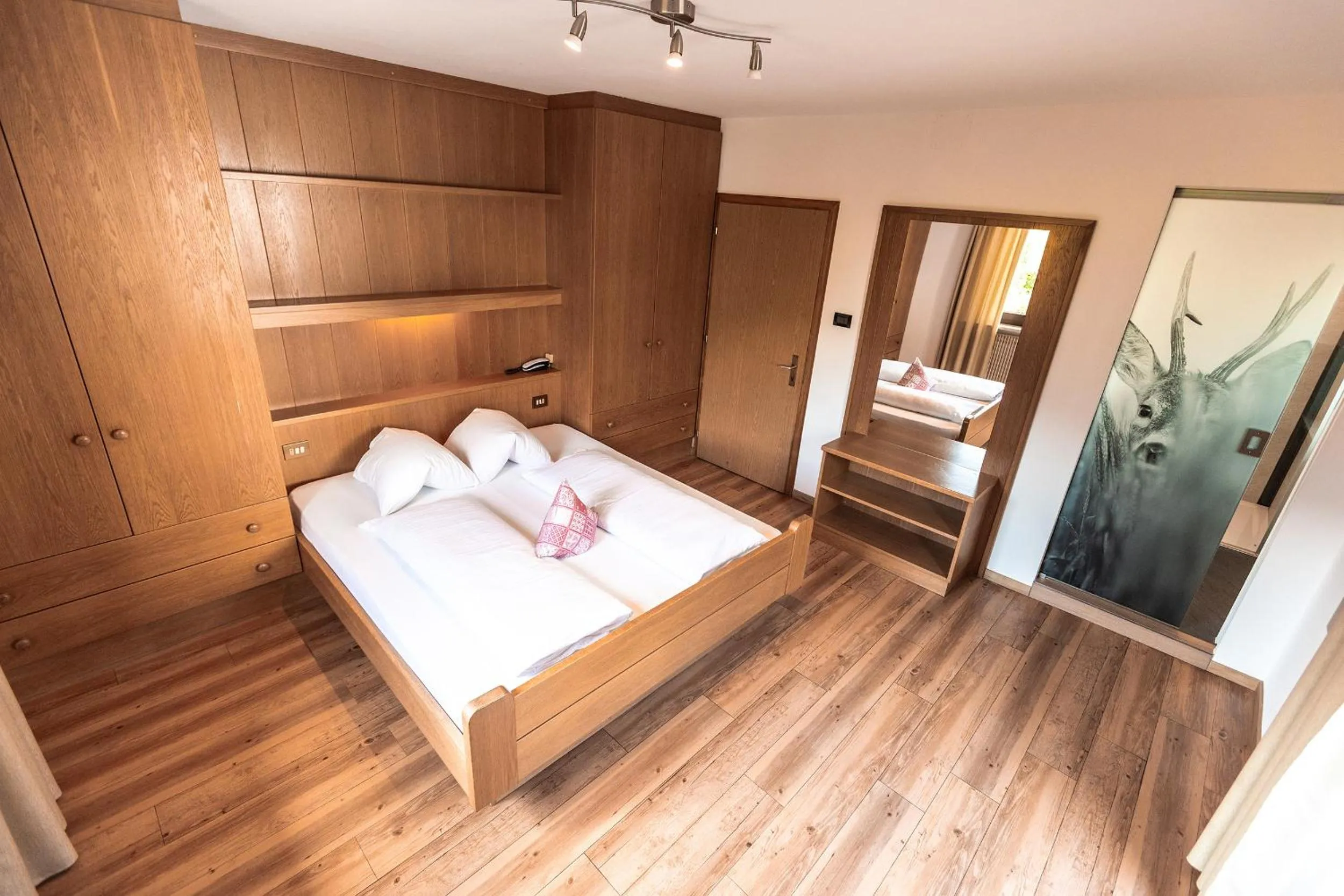 Photo of the whole room, Bed in Hotel Zum Löwen - Al Leone