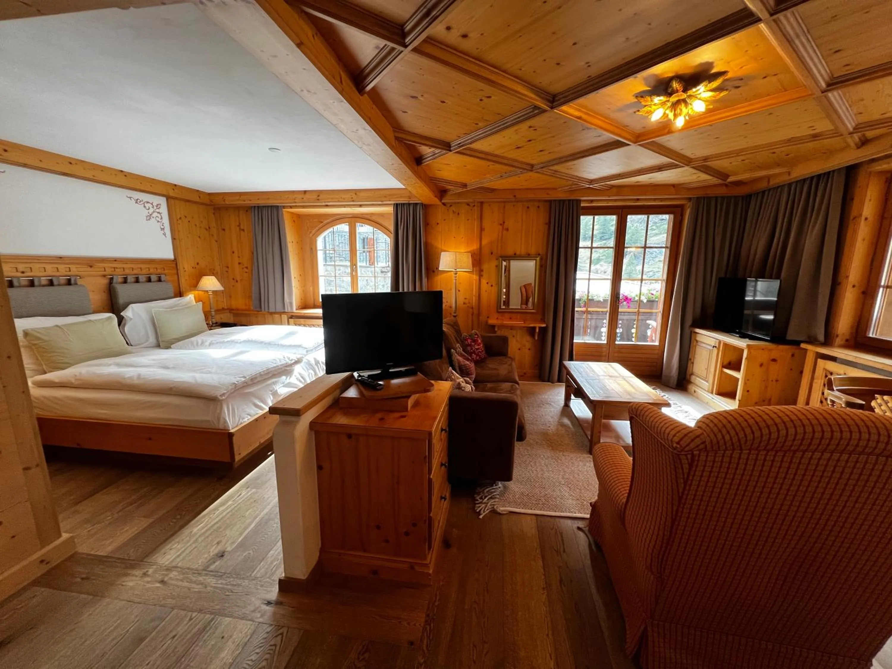 Photo of the whole room, Bed in Hotel Berghof