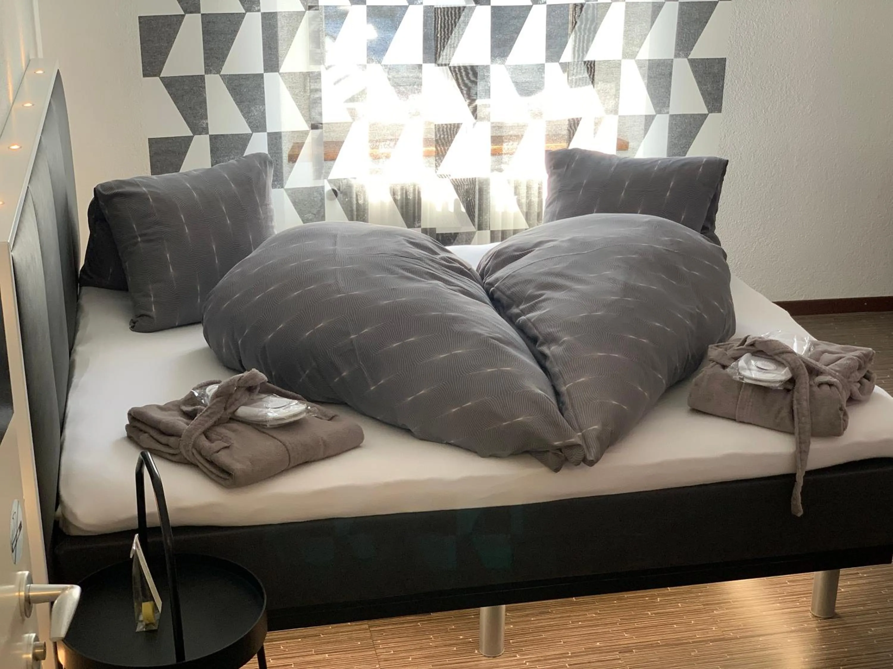 Bed in Hotel Krone Sihlbrugg