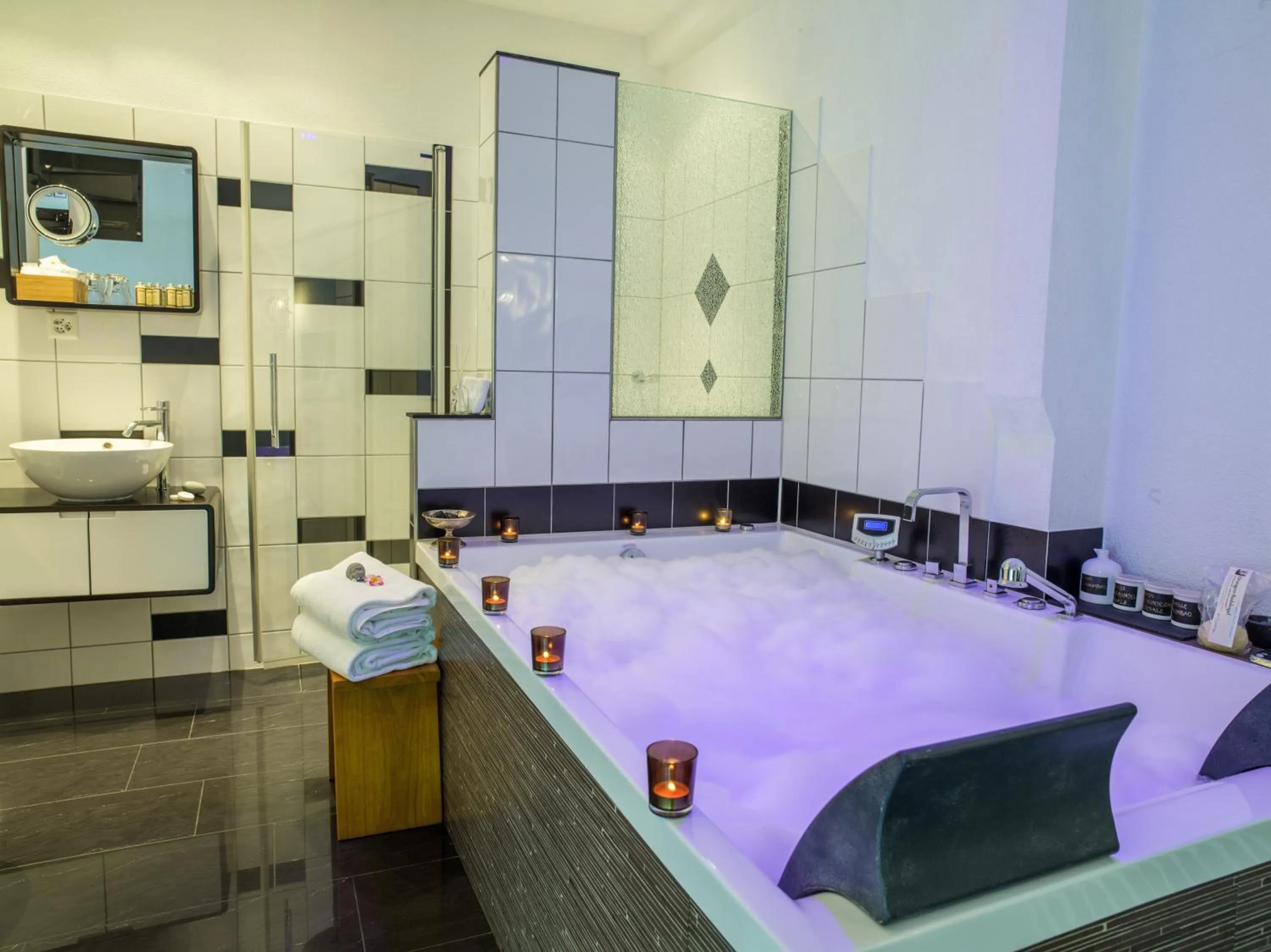 Bathroom in Hotel Krone Sihlbrugg