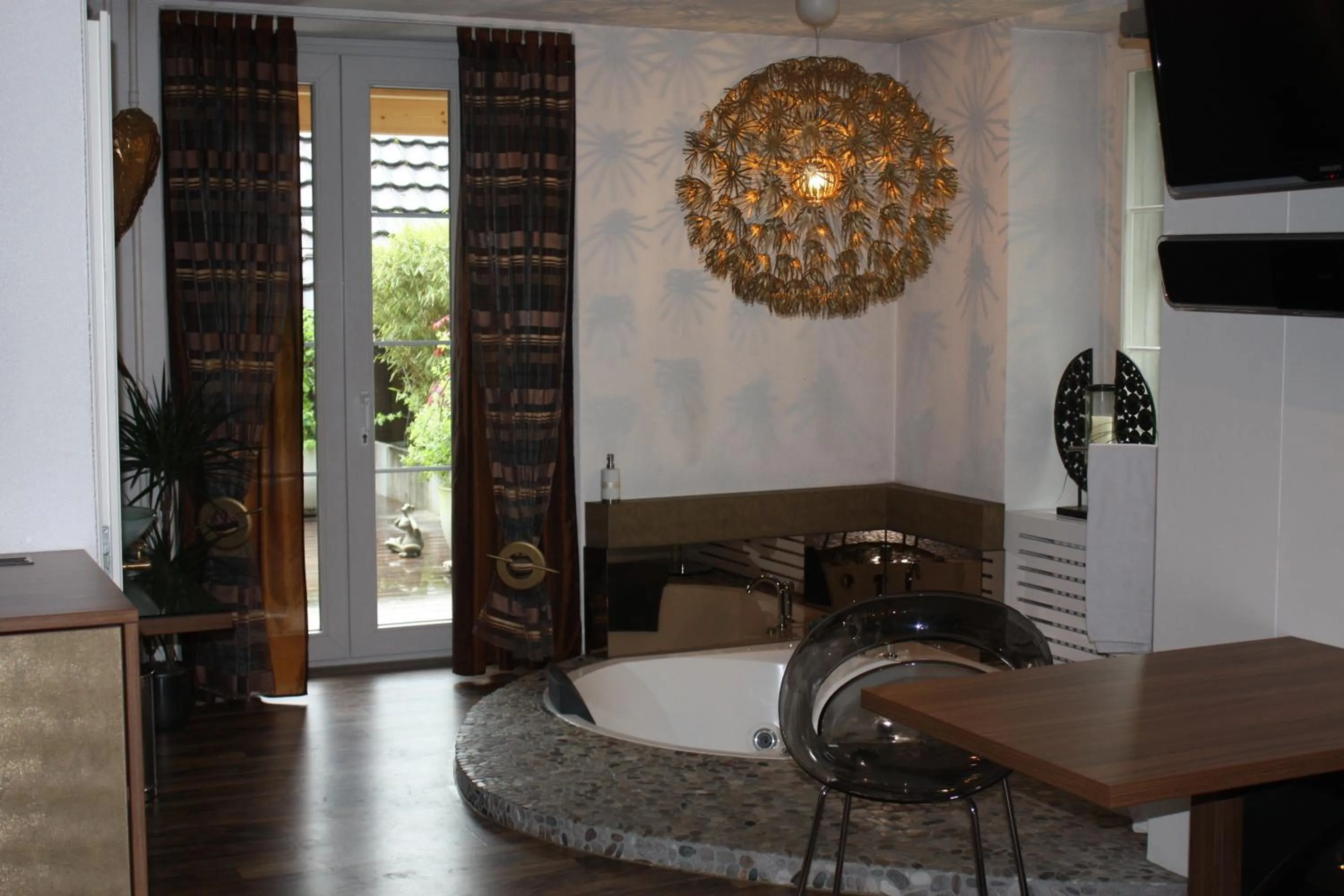 Bathroom in Hotel Krone Sihlbrugg