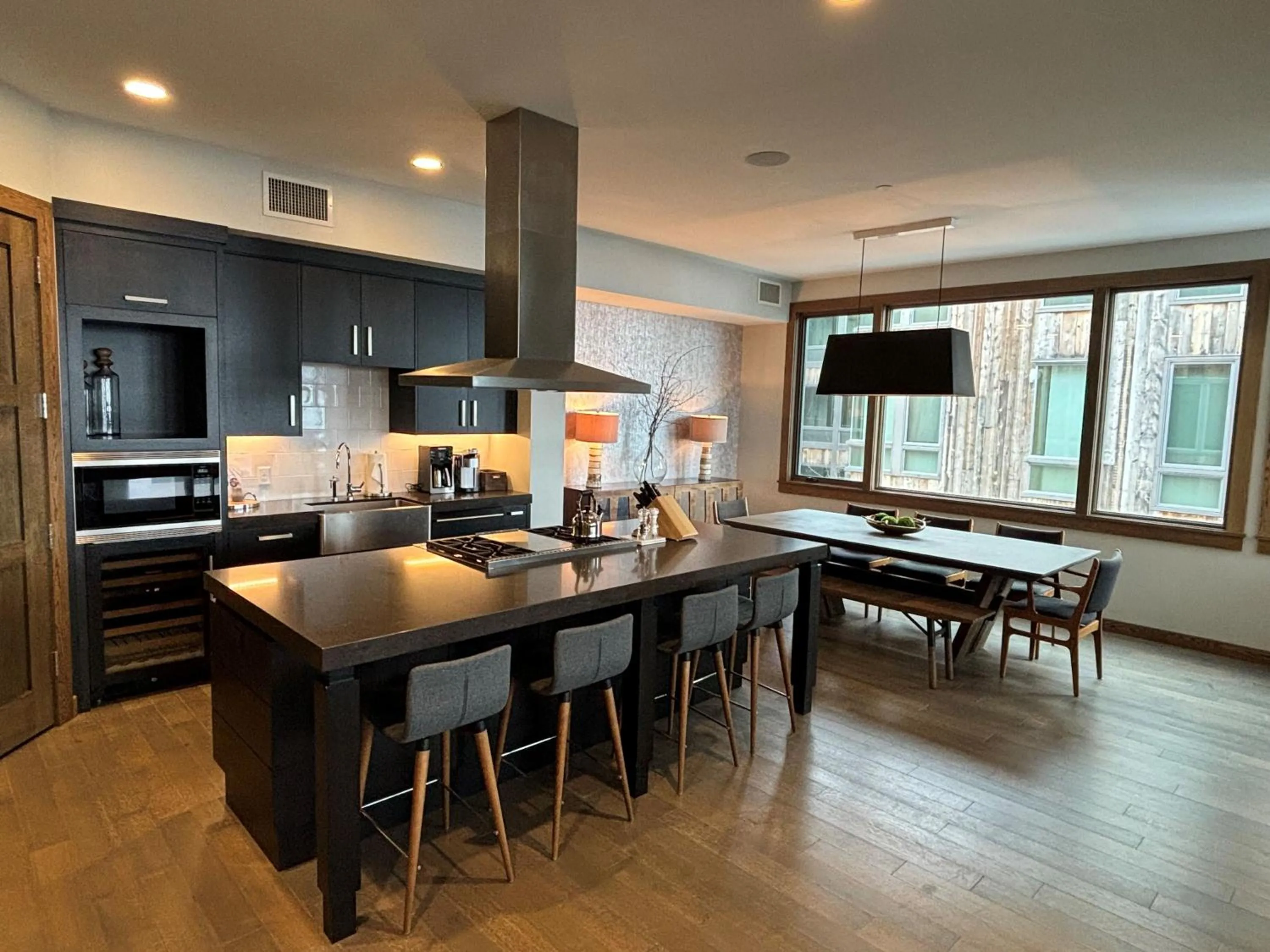 Dining area in Stein Eriksen Residences