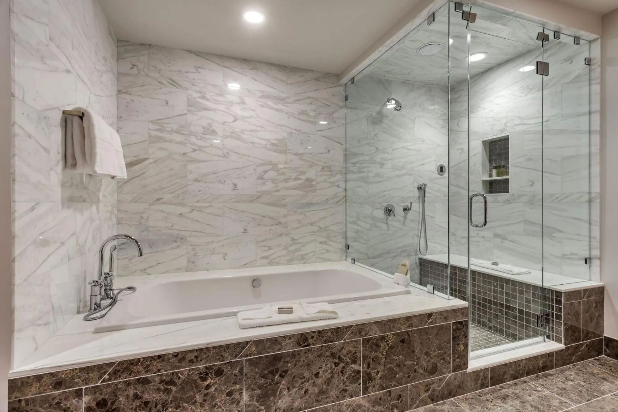 Bathroom in Stein Eriksen Residences