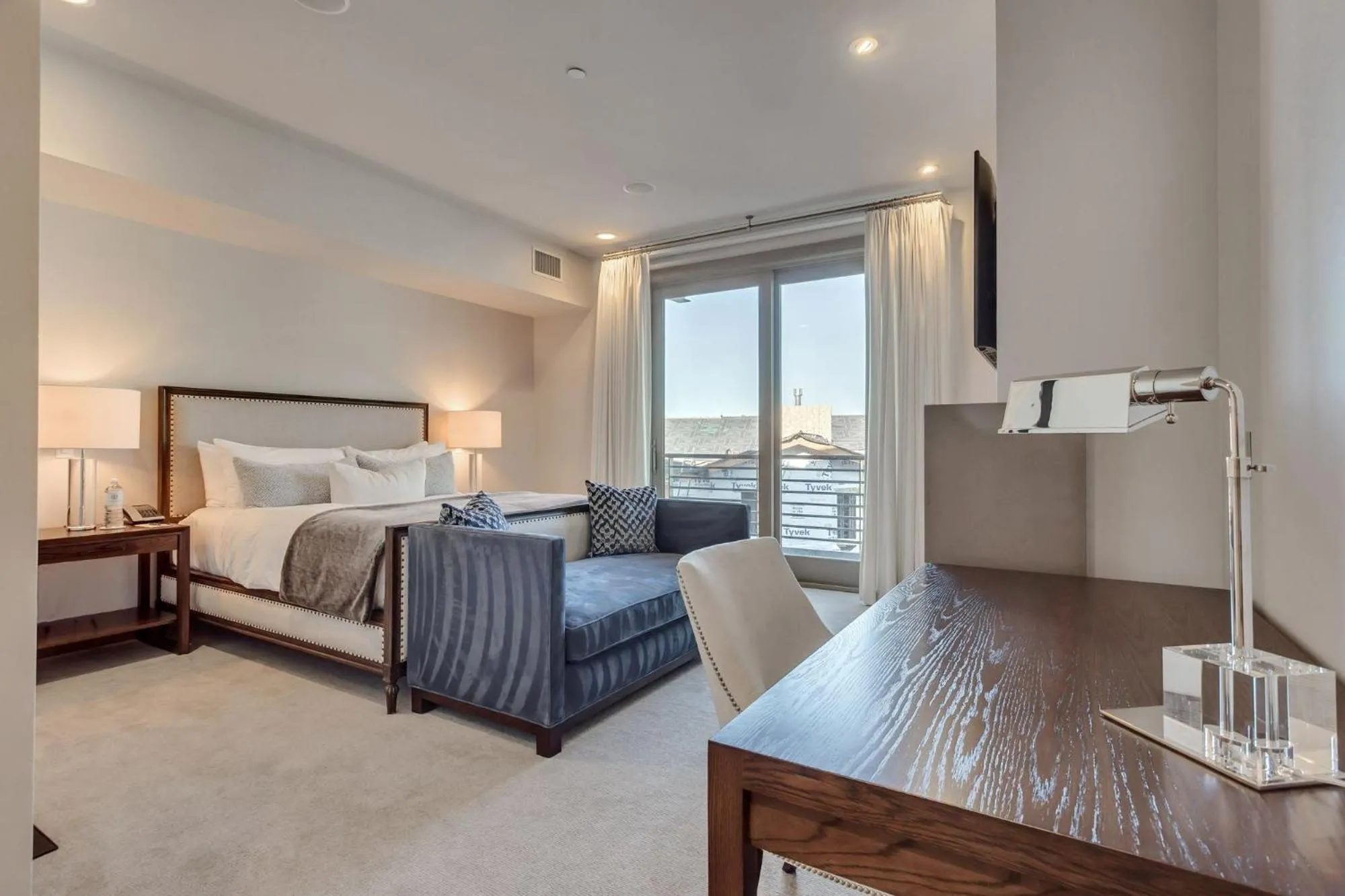 Bedroom, Bed in Stein Eriksen Residences