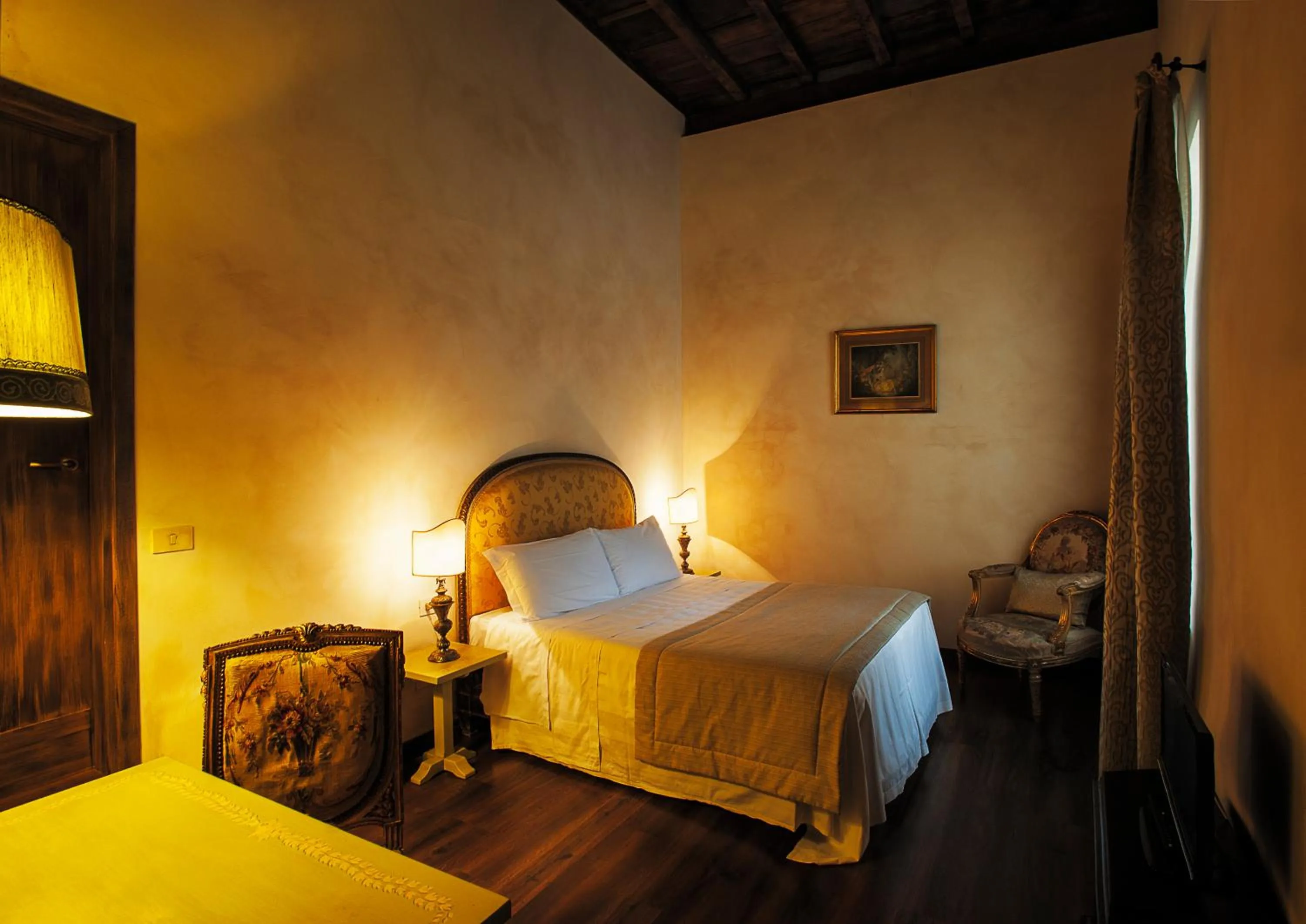 Bed in Castello Di Compiano Hotel Relais Museum