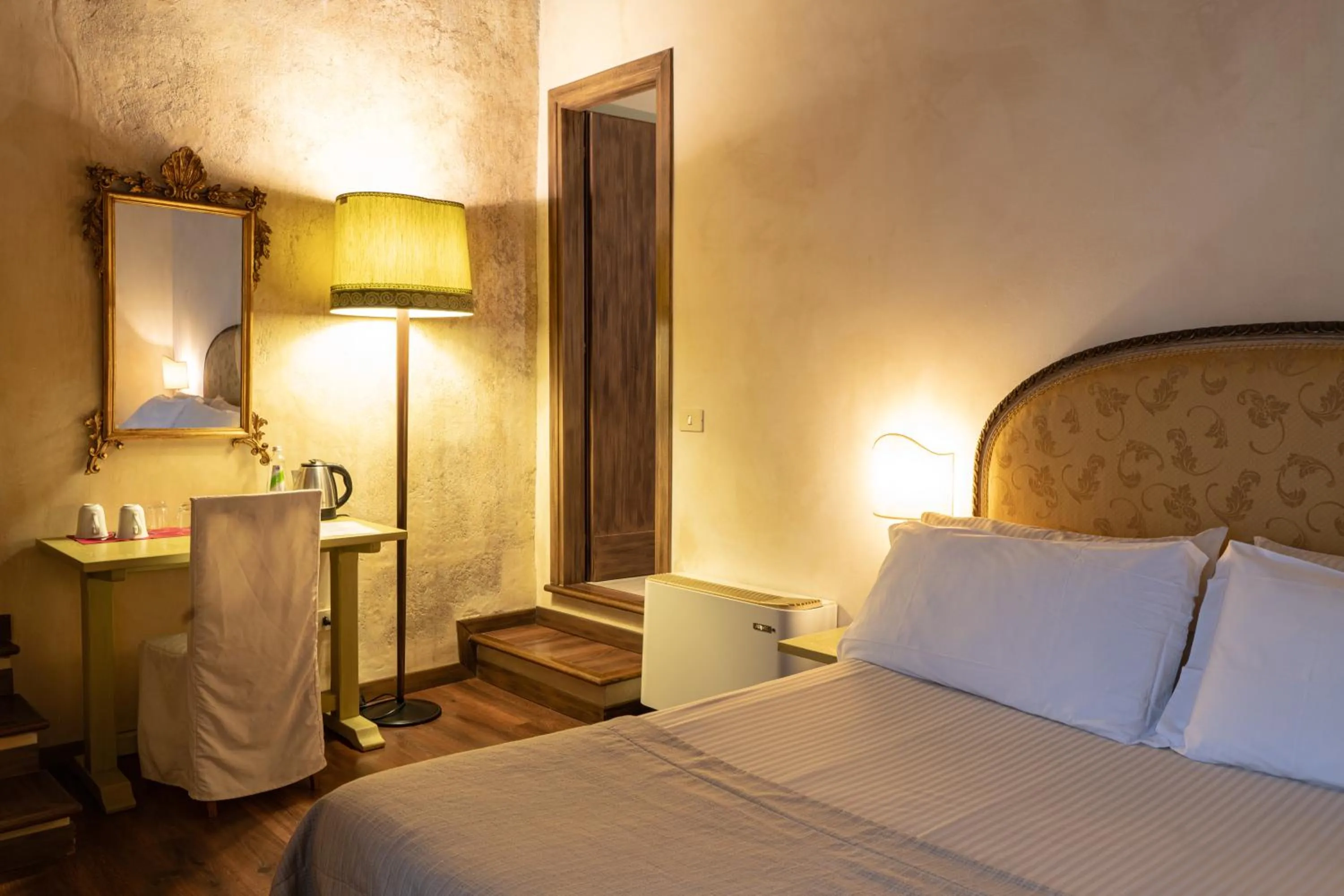 Bed in Castello Di Compiano Hotel Relais Museum