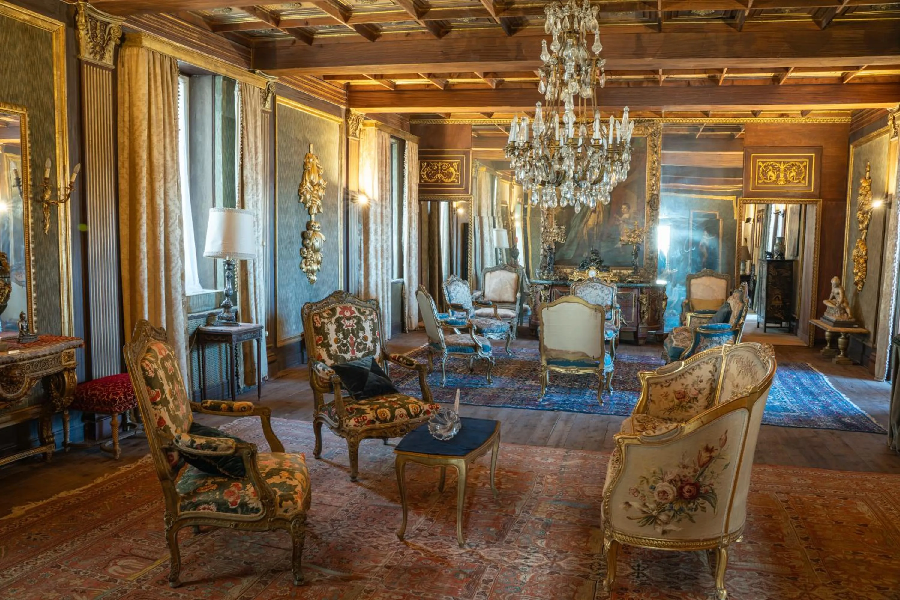 Castello Di Compiano Hotel Relais Museum