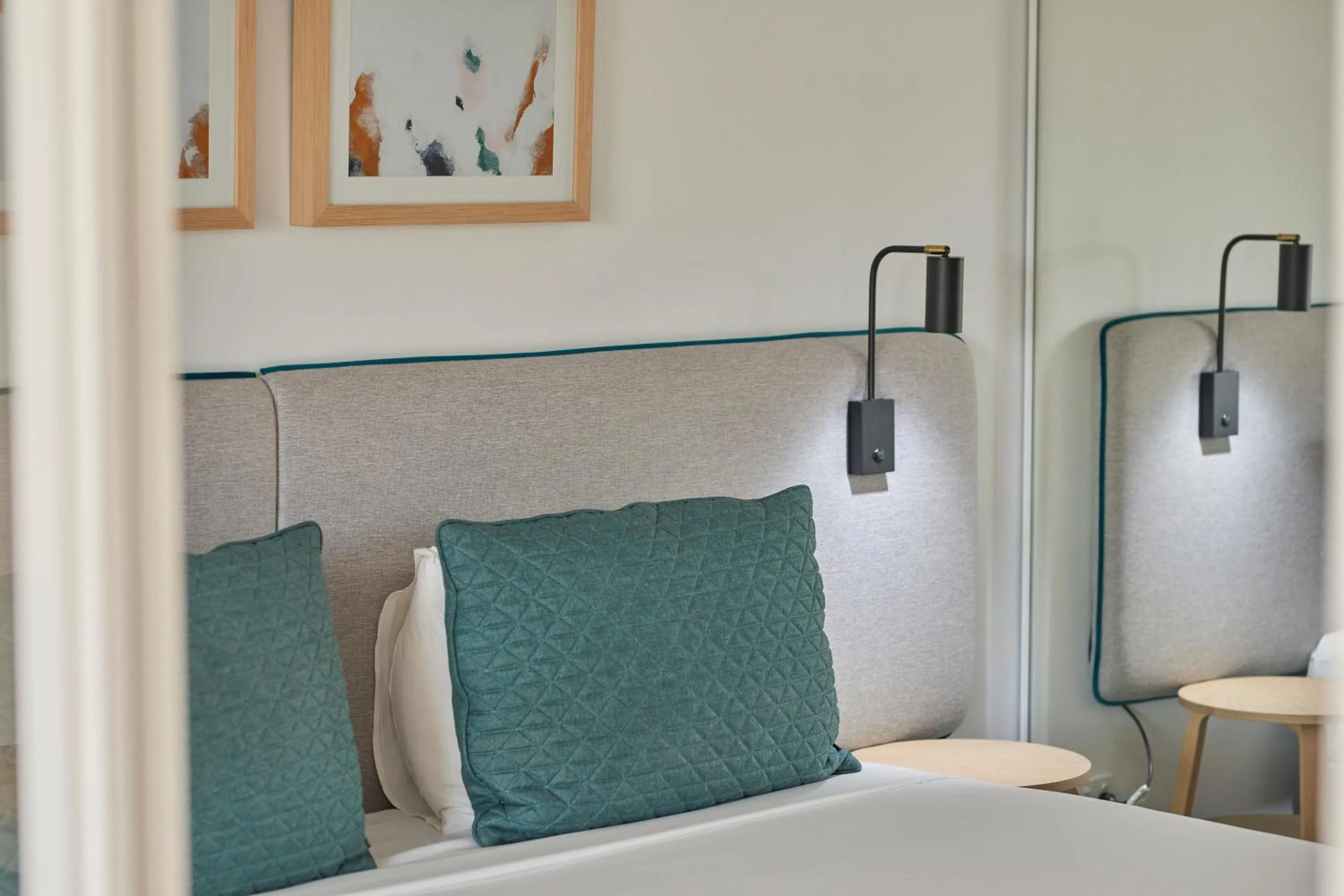 Bedroom, Bed in Quest Cannon Hill